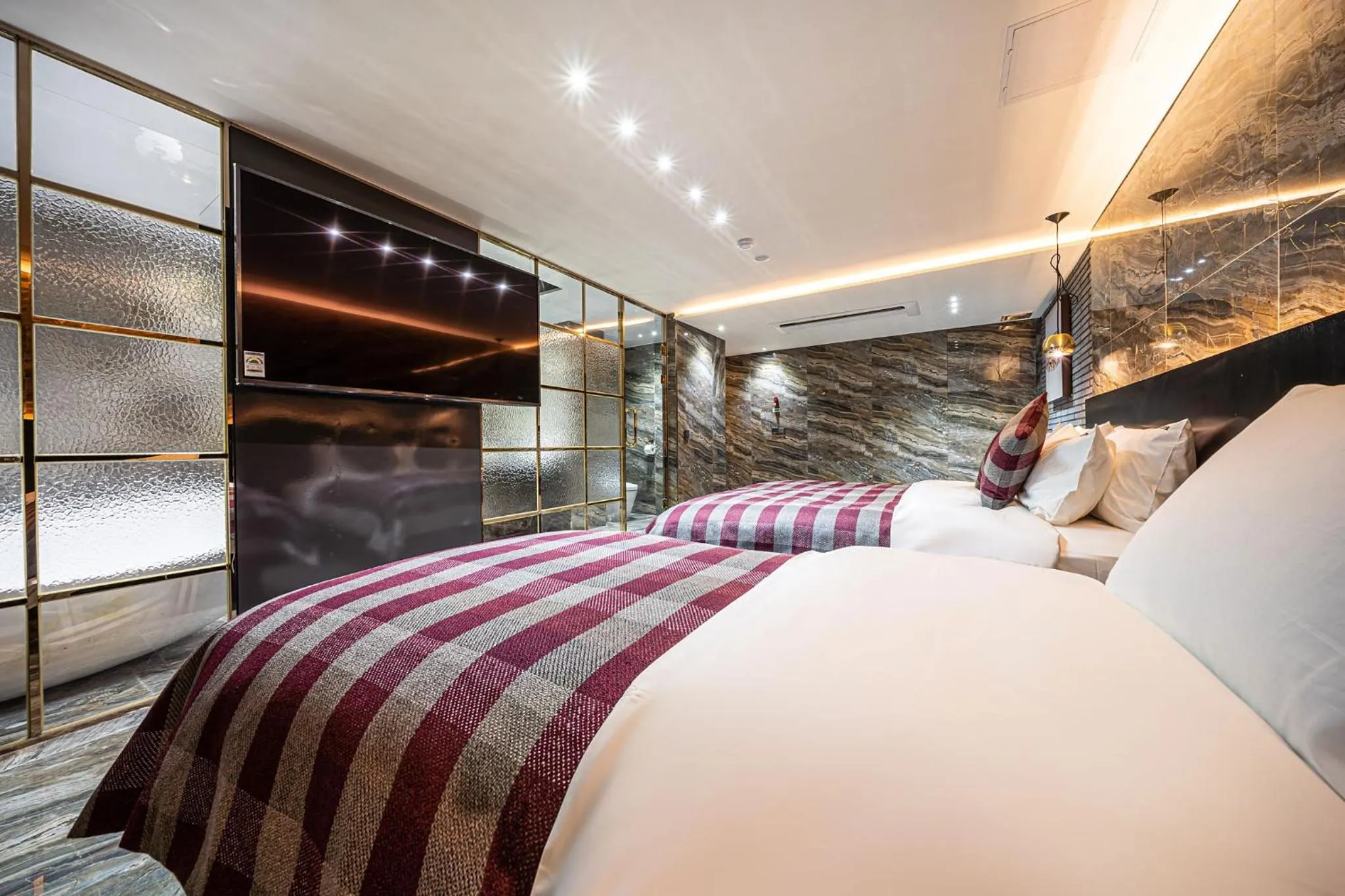 Bed in Jongno Olive Hotel