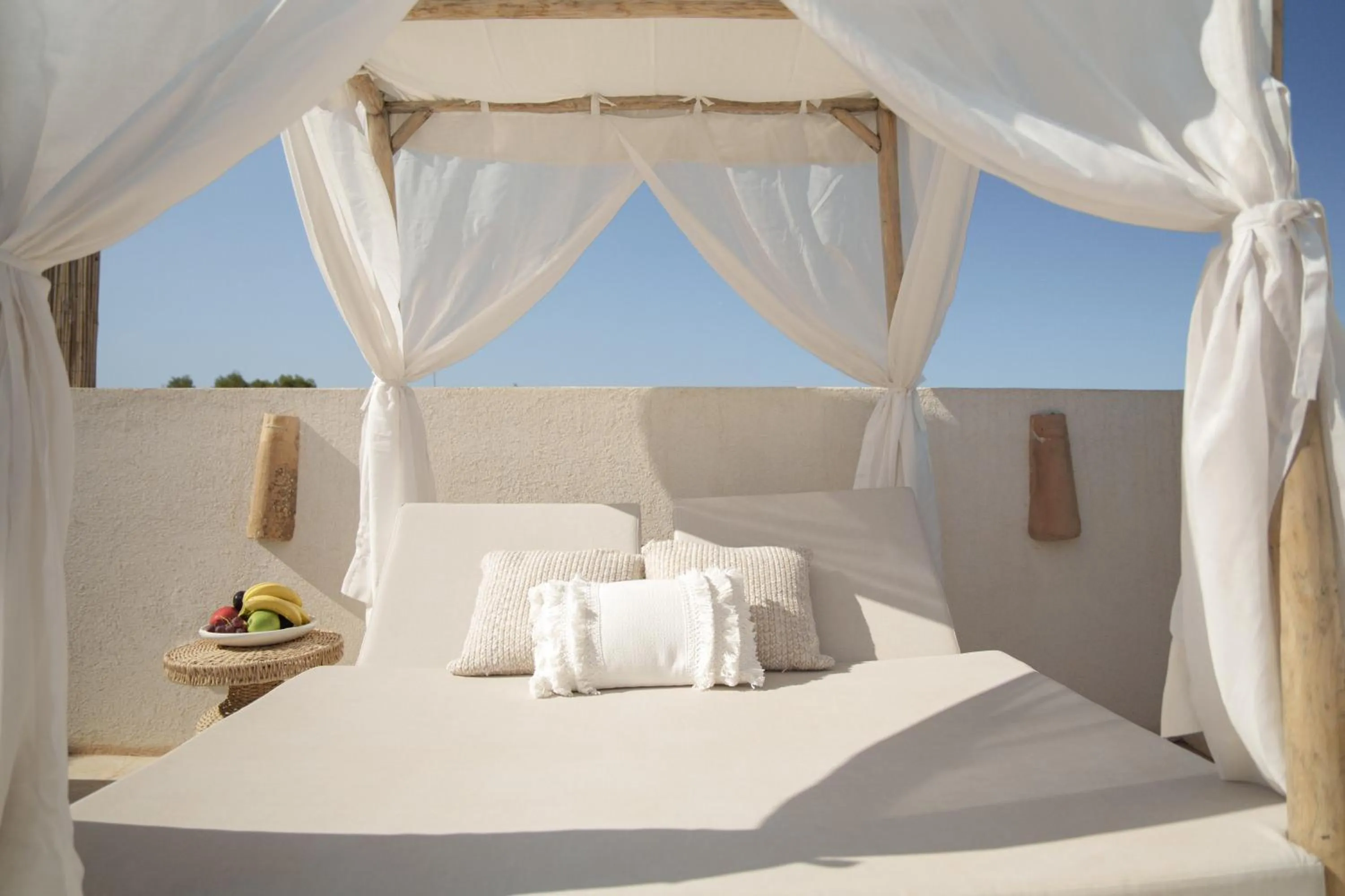 Solarium, Bed in Mar Suites Formentera by Universal Beach Hotels