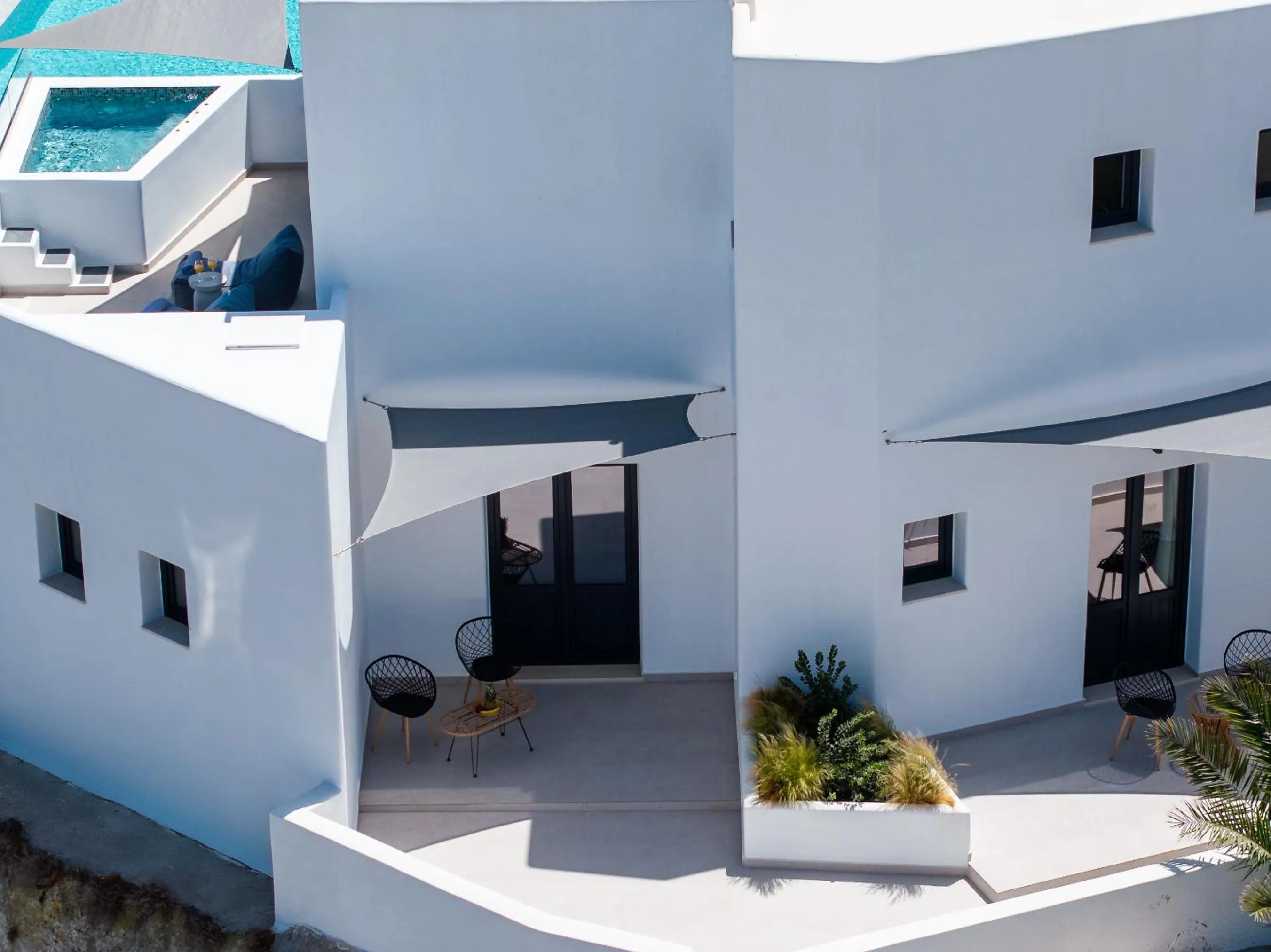 Property building in Cuore Santo Suites