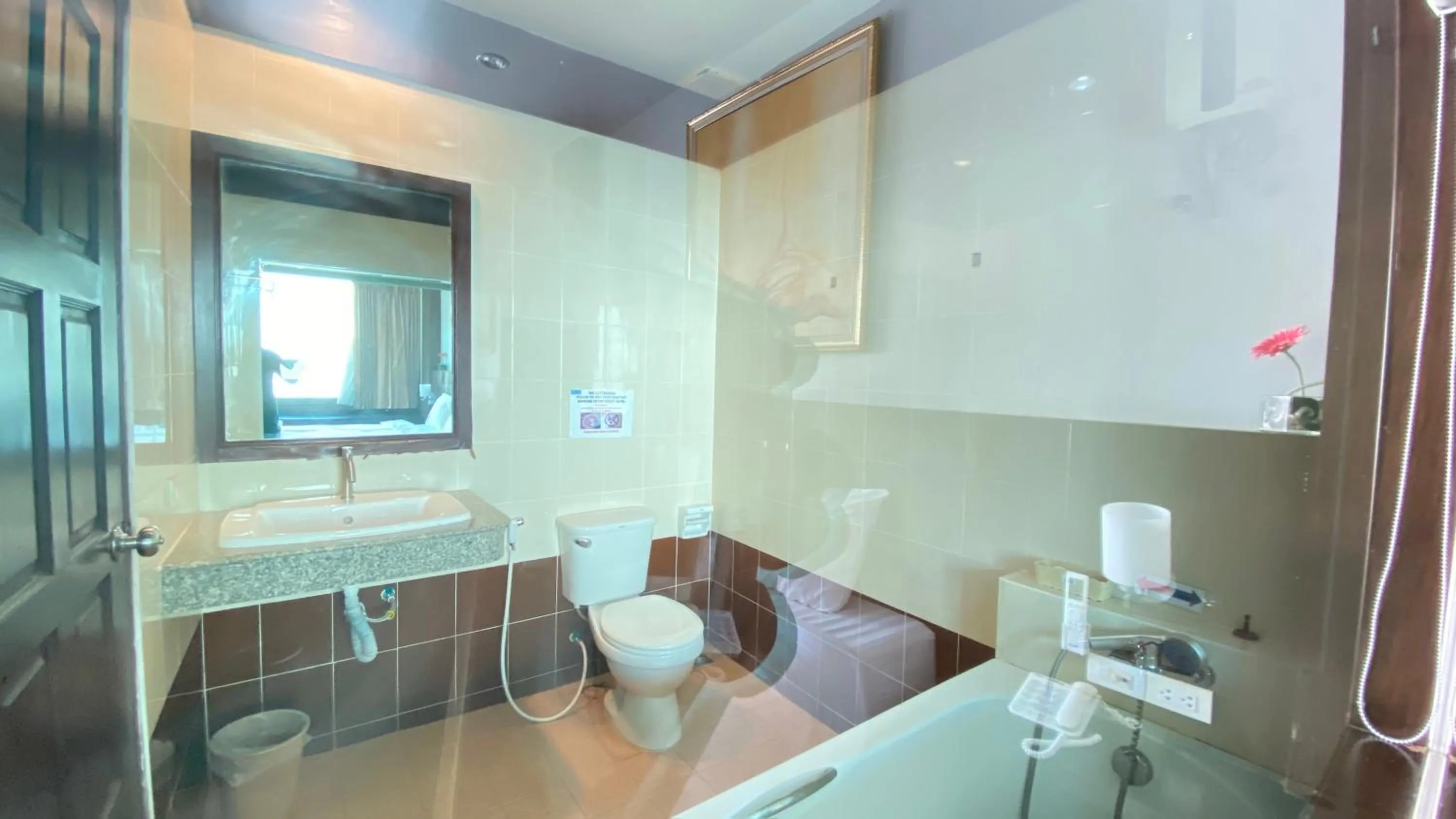 Bath in SM Patong Resort