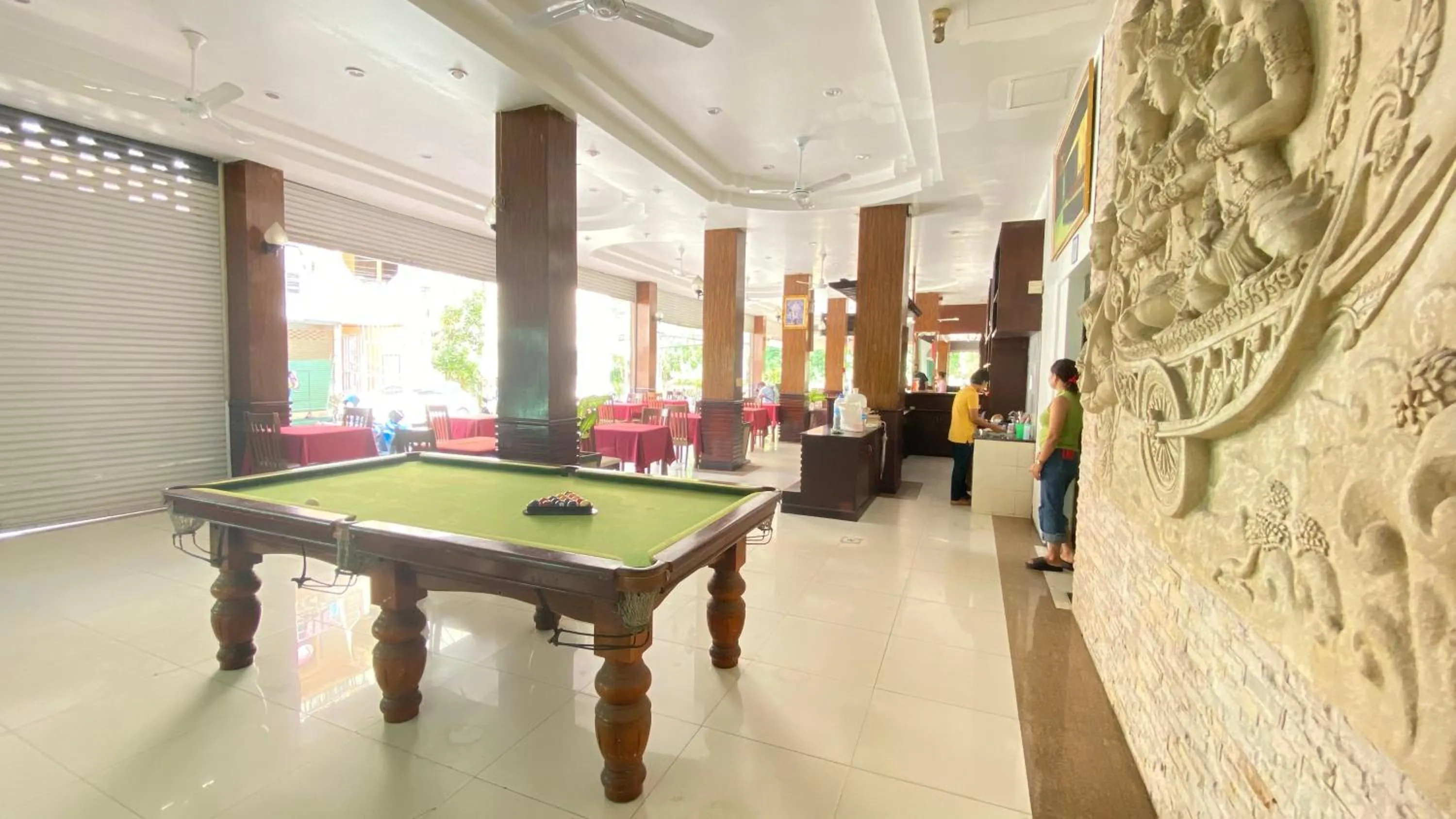 Billiard in SM Patong Resort