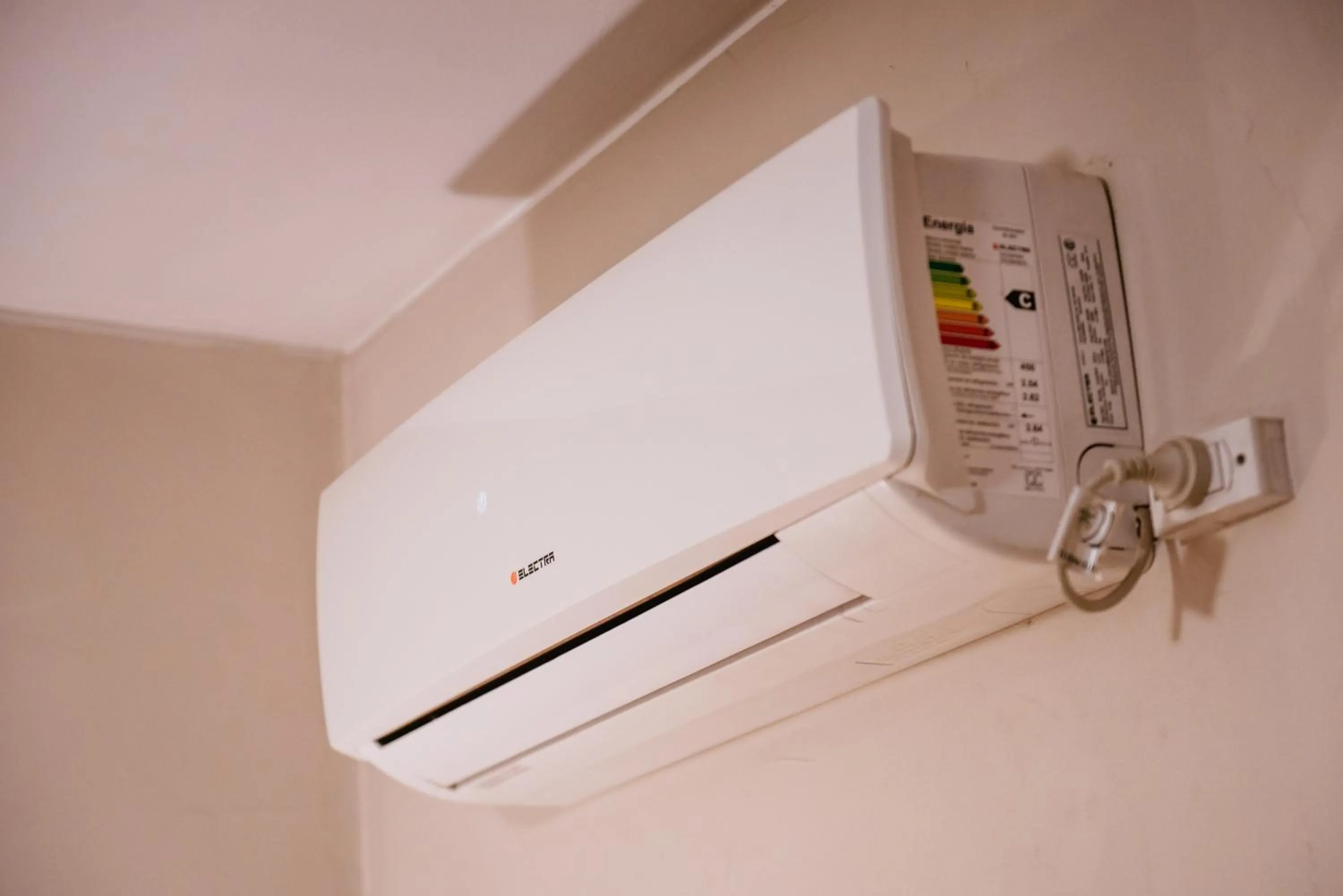 air conditioner in Hotel Pacífico