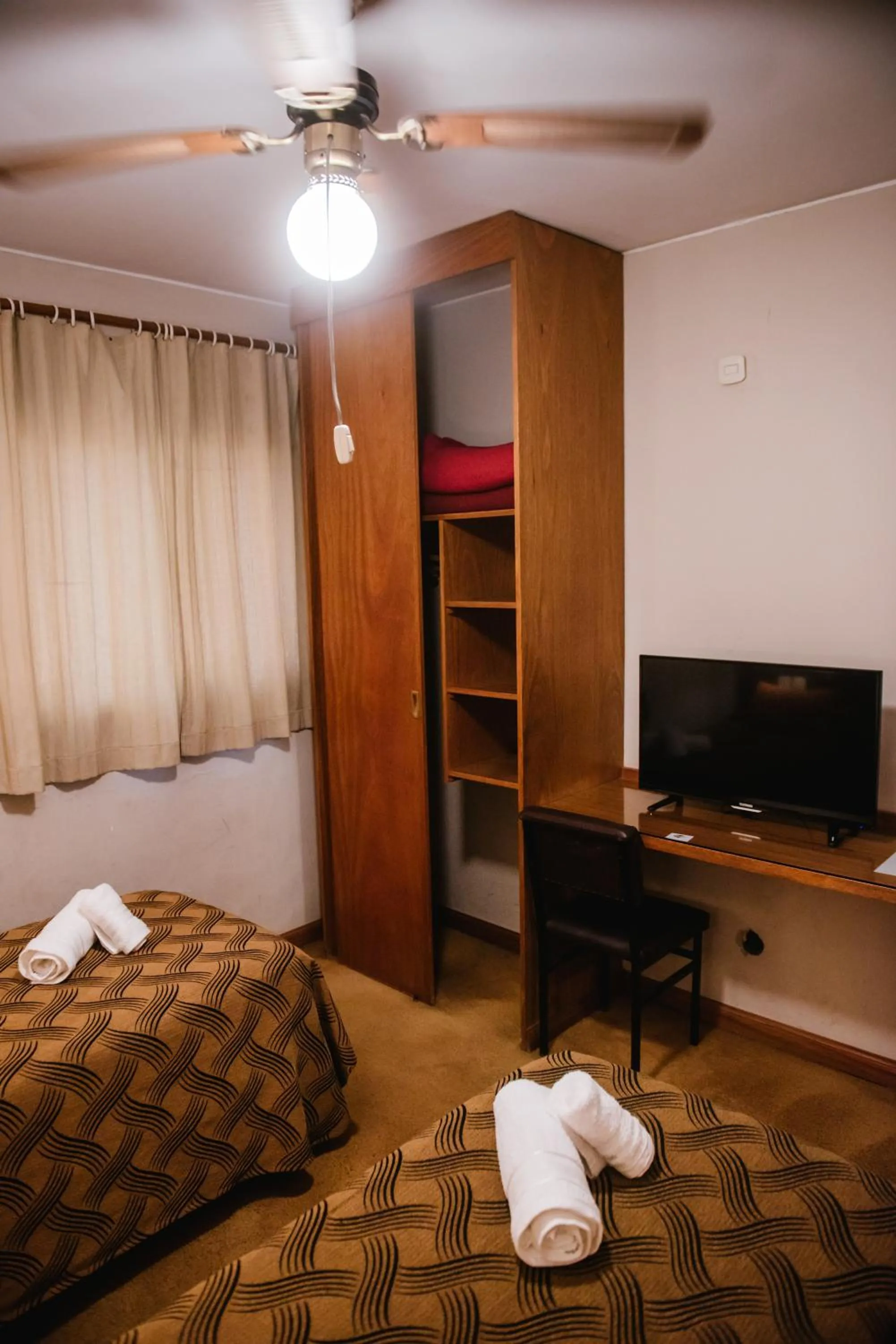 Photo of the whole room in Hotel Pacífico