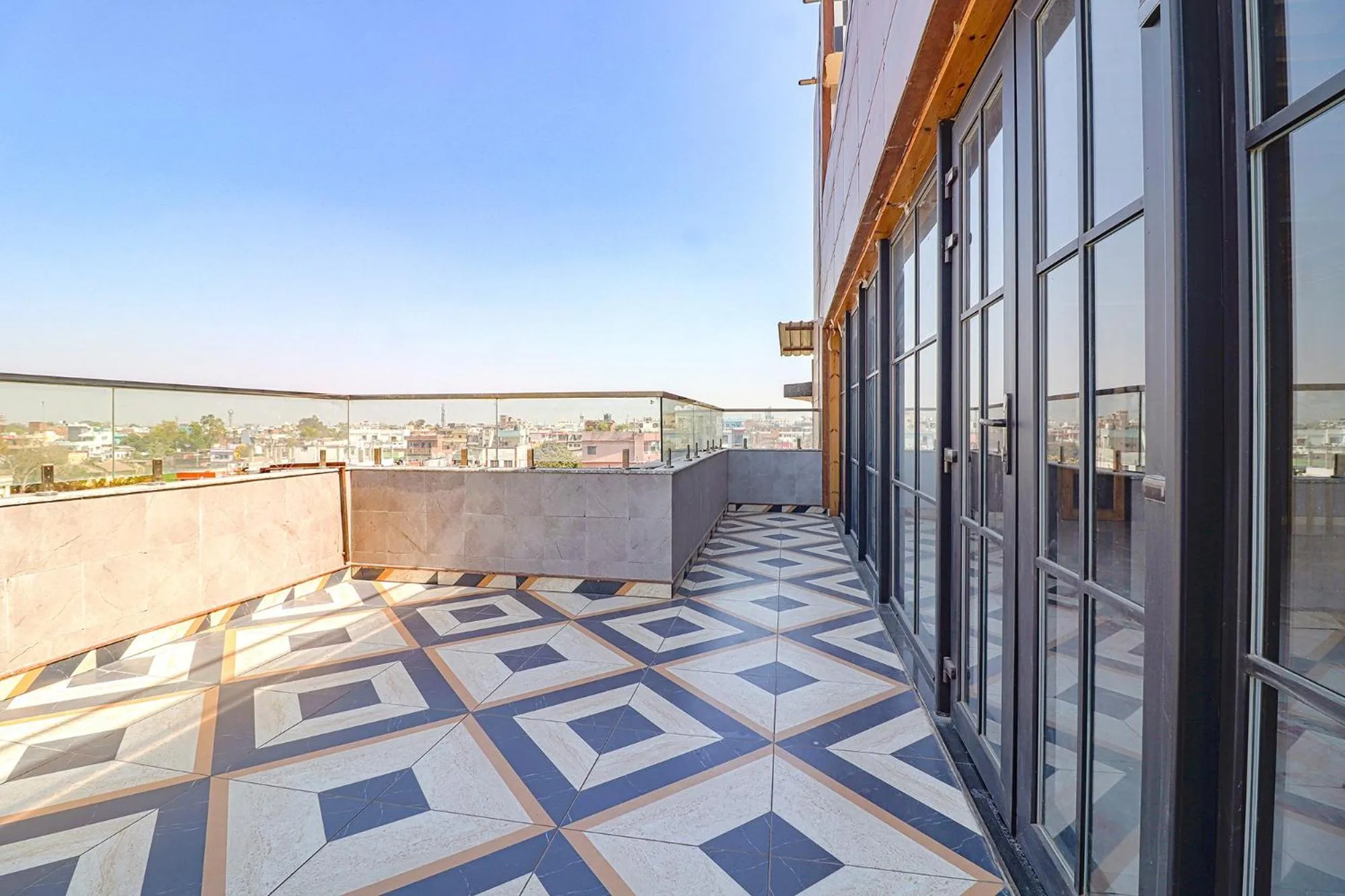 Balcony/Terrace in FabHotel Grand Arya