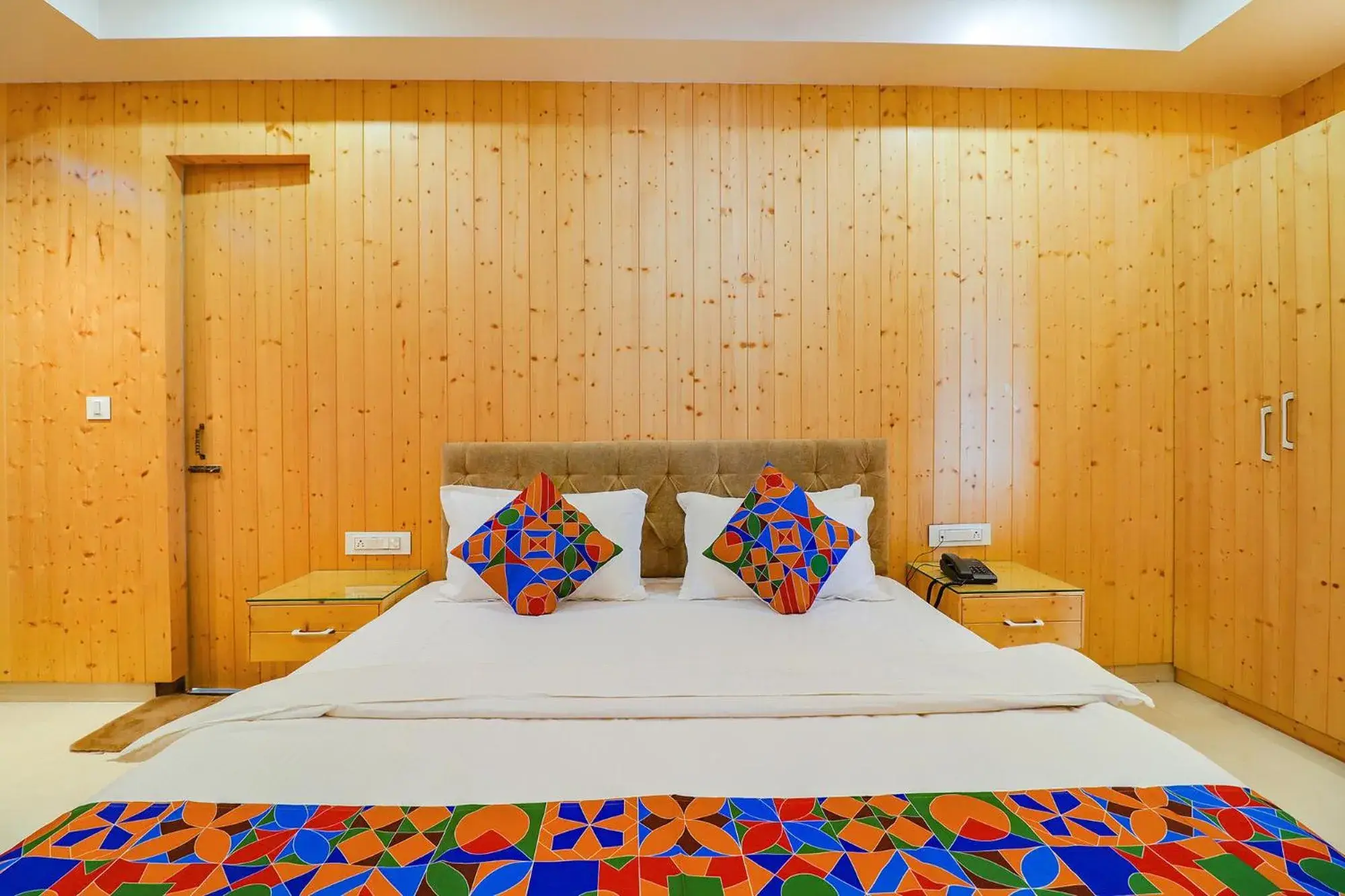 Bed in FabHotel Grand Arya Bed in FabHotel Grand Arya