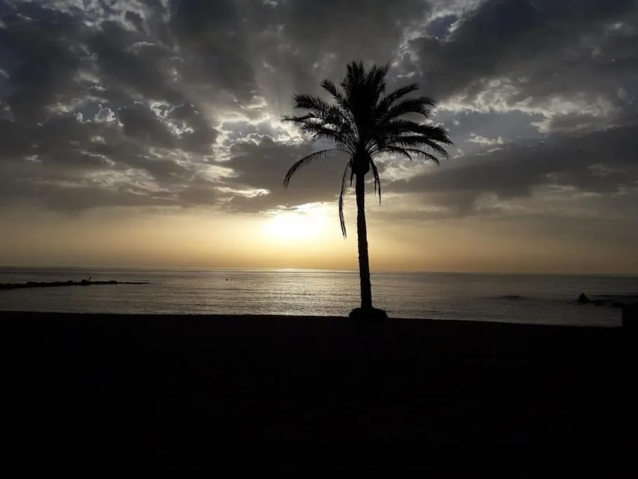 Balcones - Central Estepona 3 bed apt with pool and parking