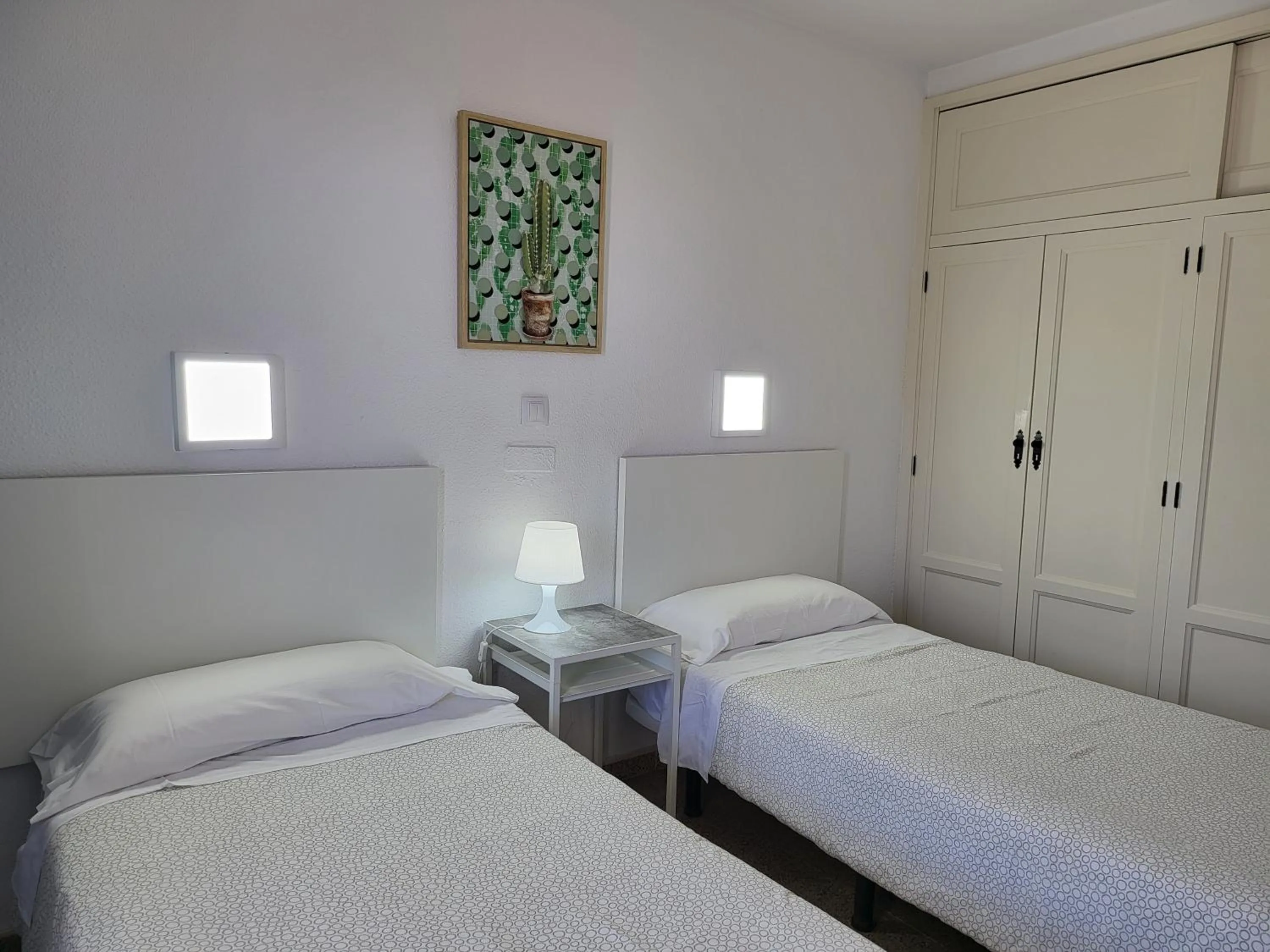 Bedroom, Bed in Las Camelias Apartments