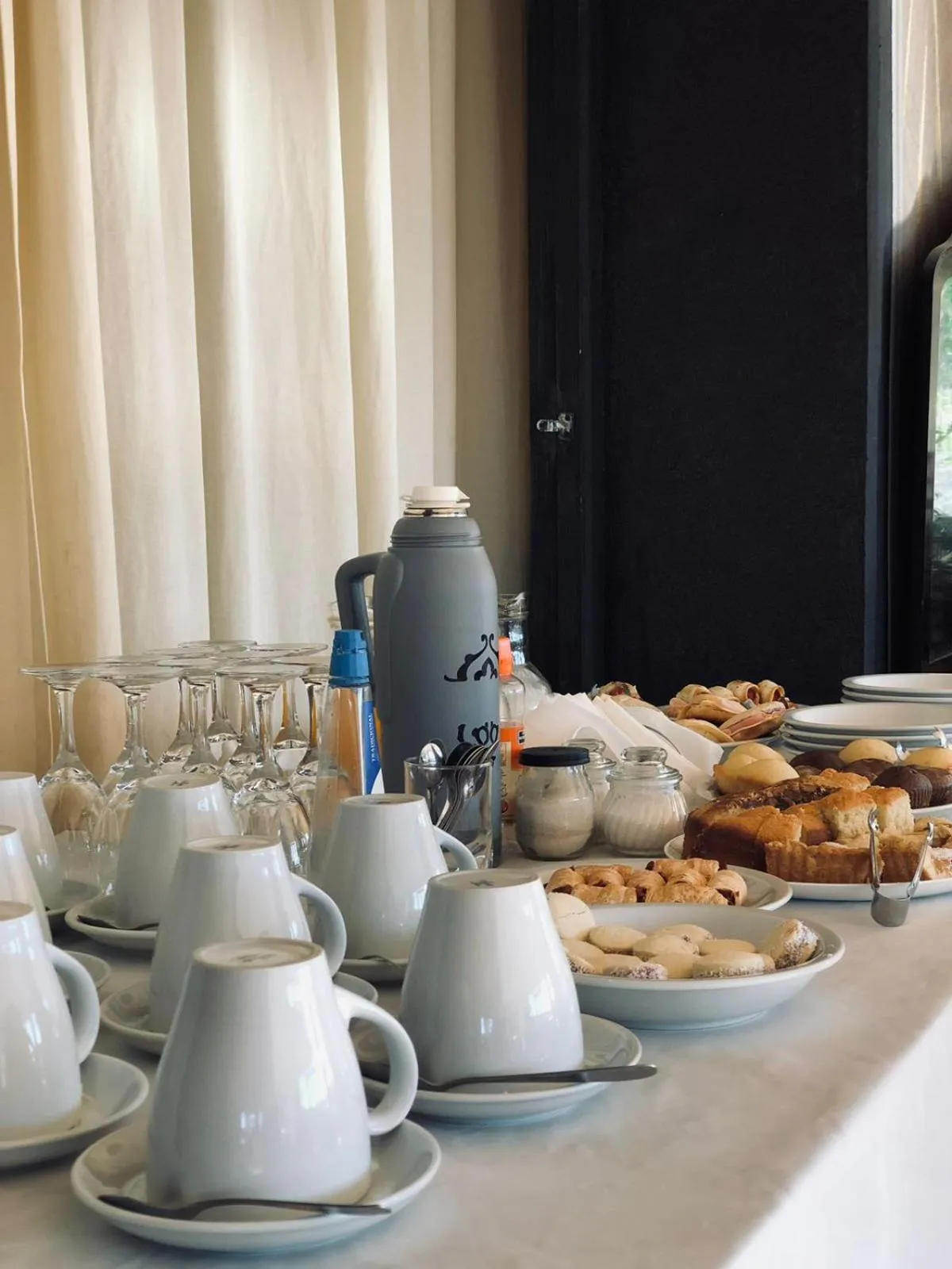 Carod Espacio Serrano