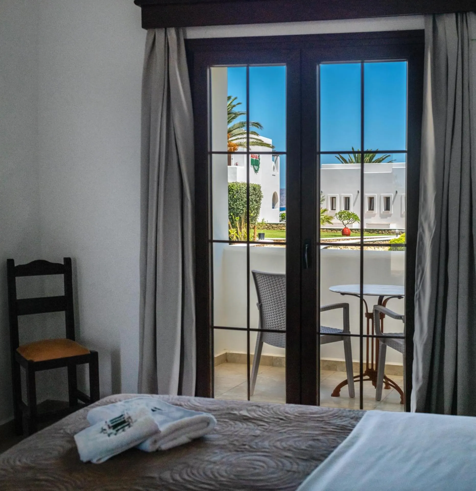 Balcony/Terrace, Bed in Irini Hotel