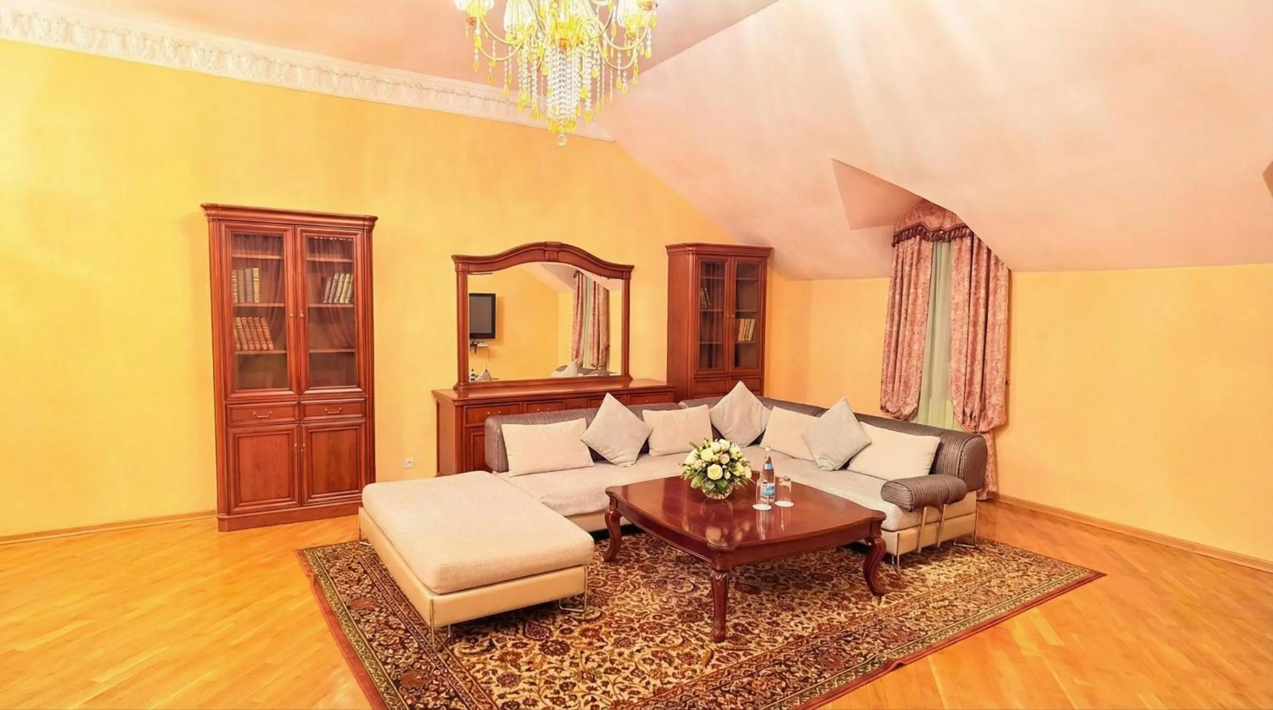 Living room in Retro Palace