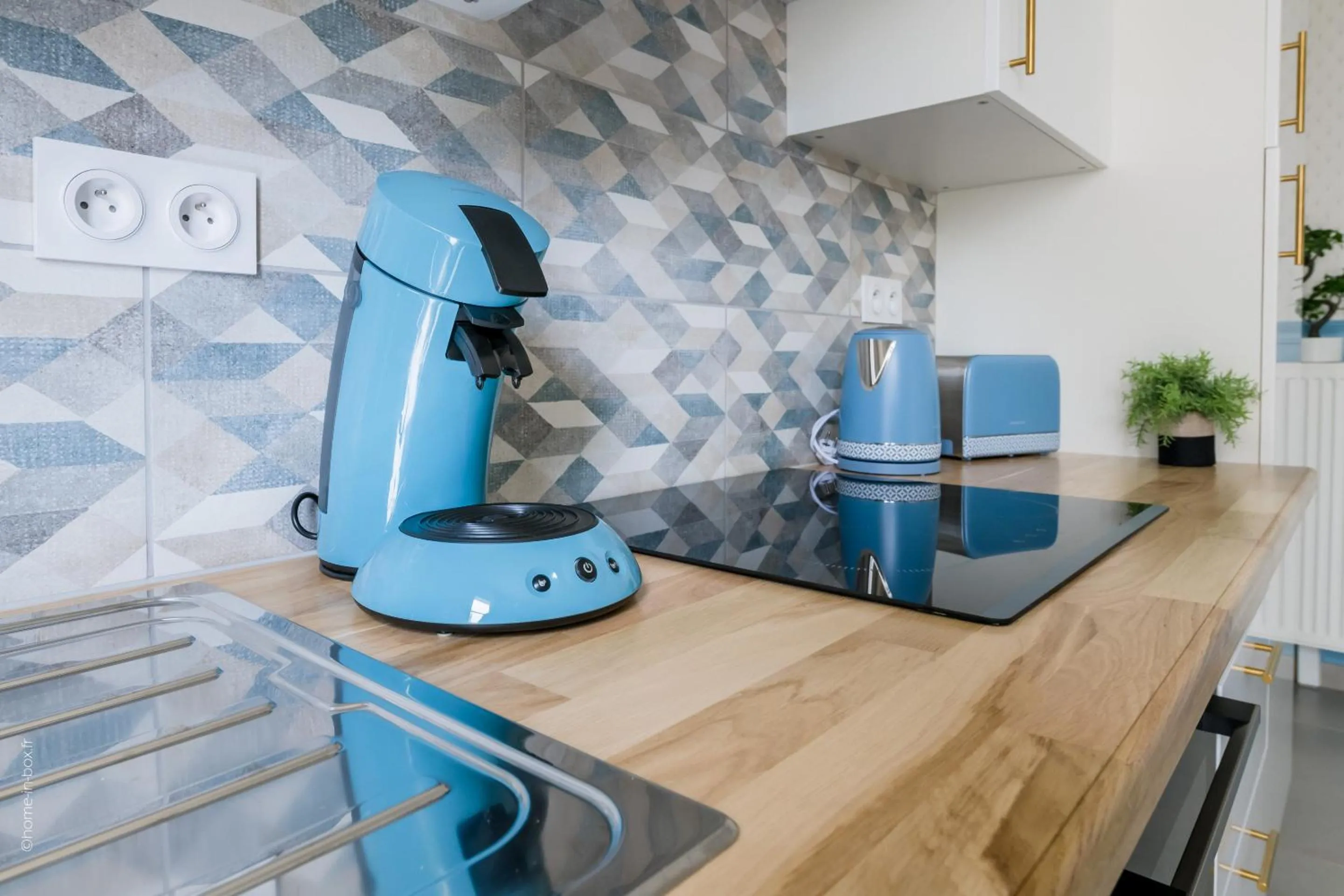 Kitchen or kitchenette in Columbus Garden By Plaza