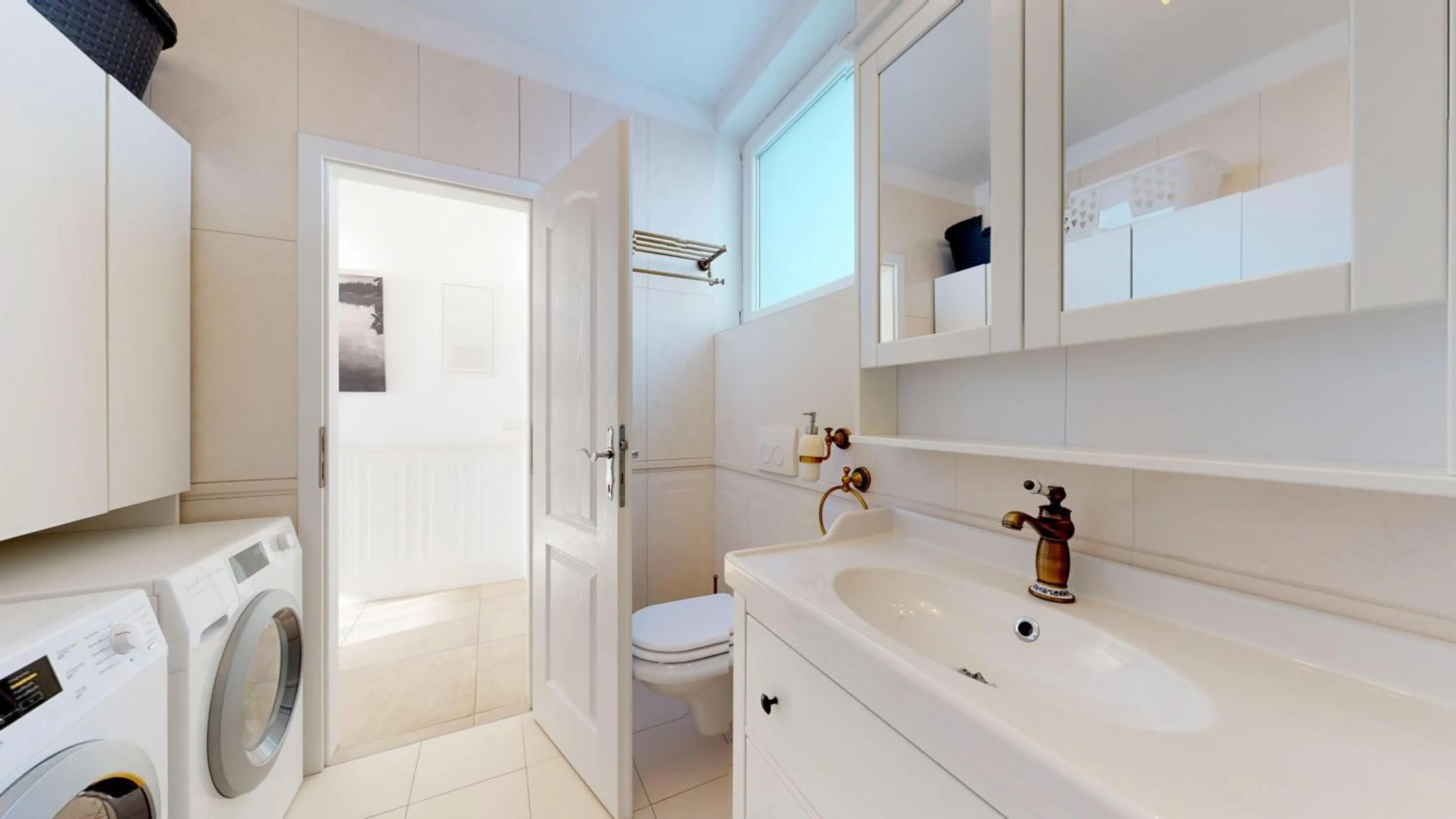 Shower in Elegant Hvar town villa with pool