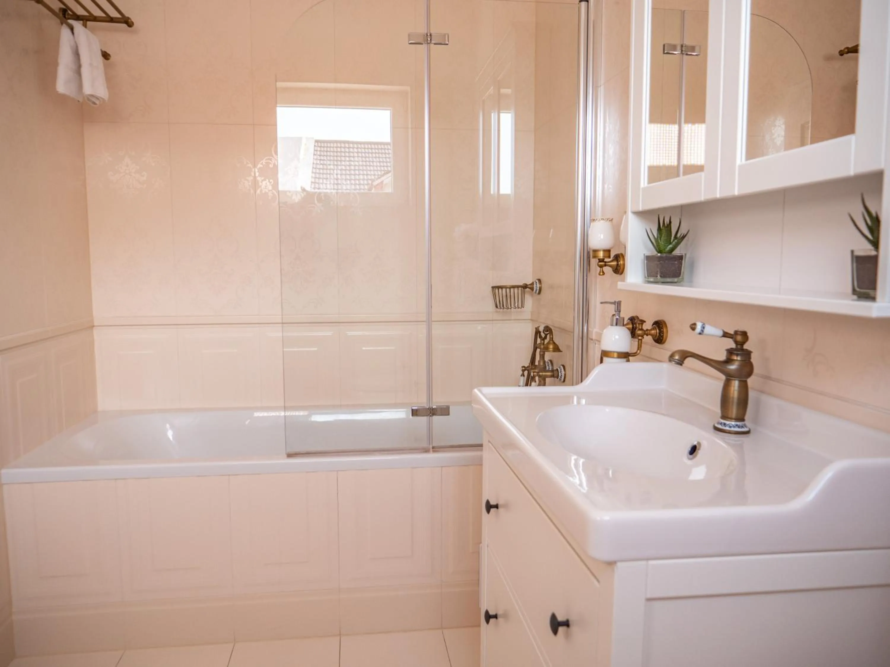 Shower in Elegant Hvar town villa with pool