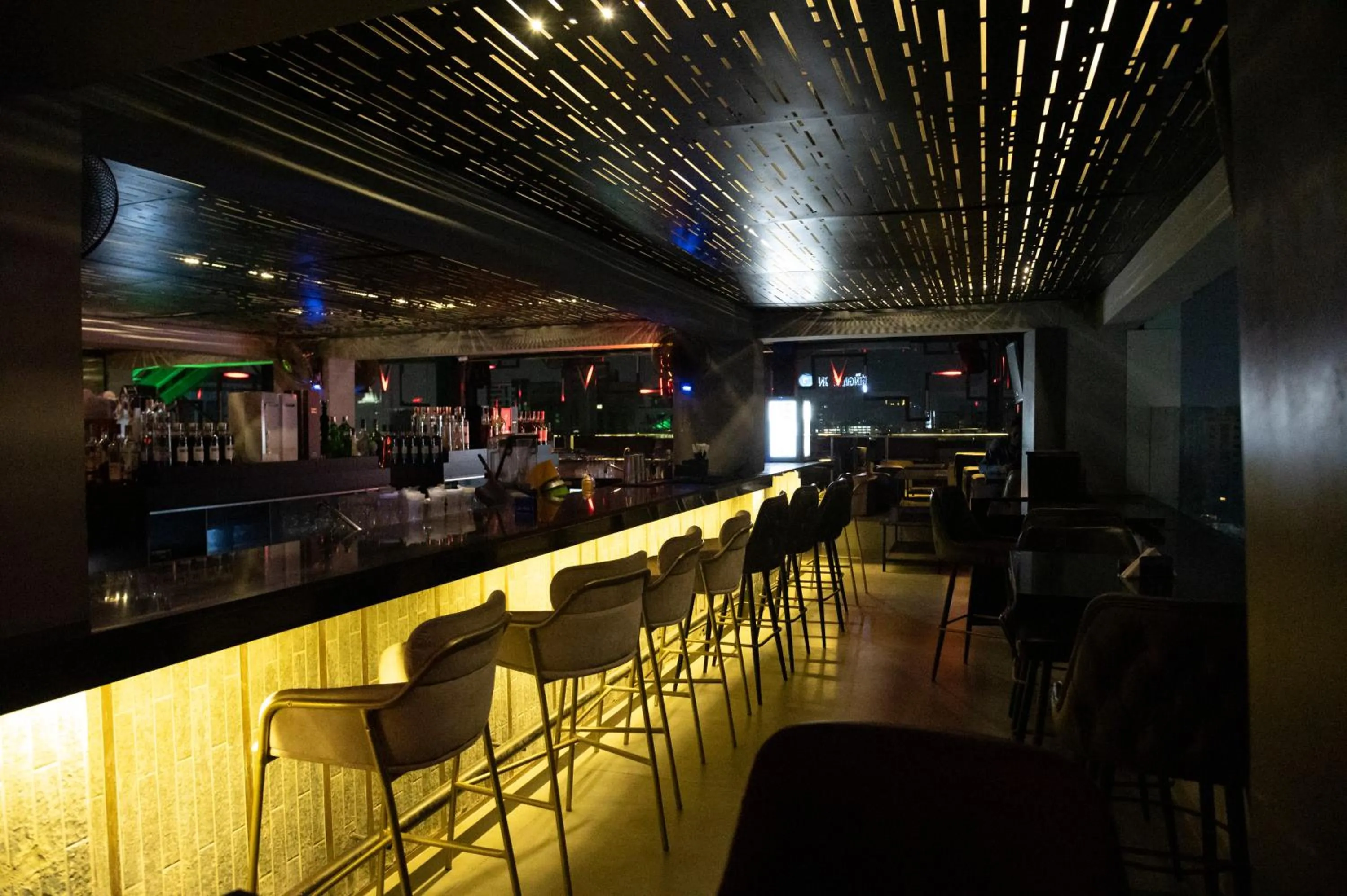 Night in Vertigo Hotel