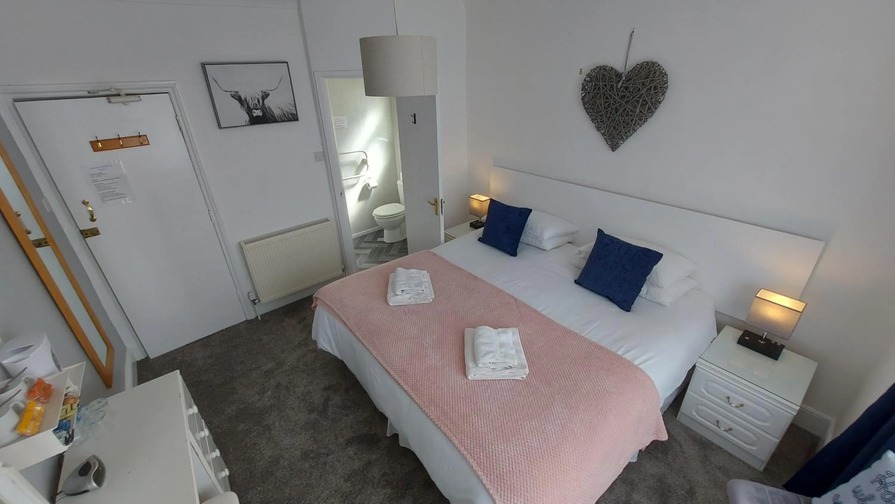 Bed in The Clifton at Paignton