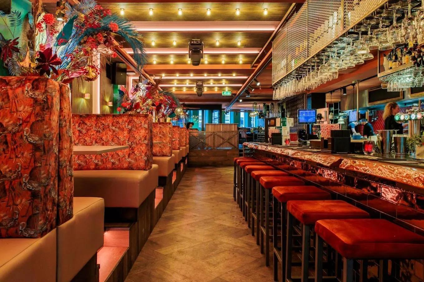 Restaurant/places to eat in Monument Hotel