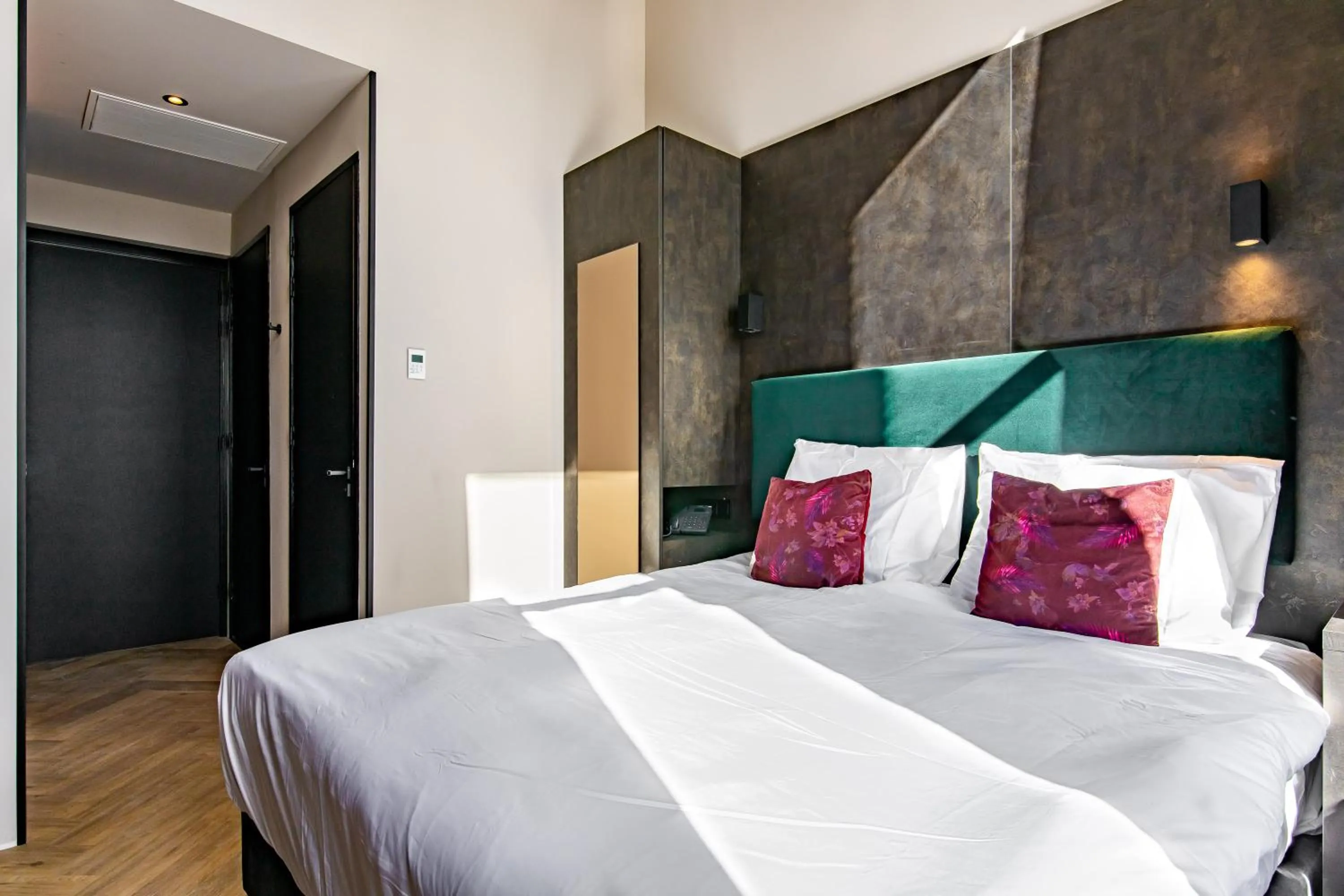 Bed in Monument Hotel