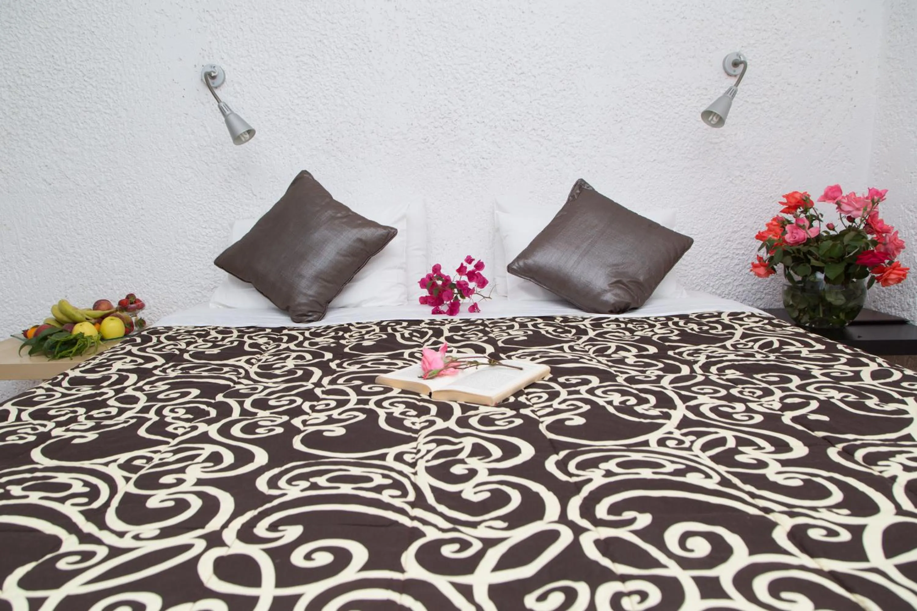 Bed in Pantokrator Hotel