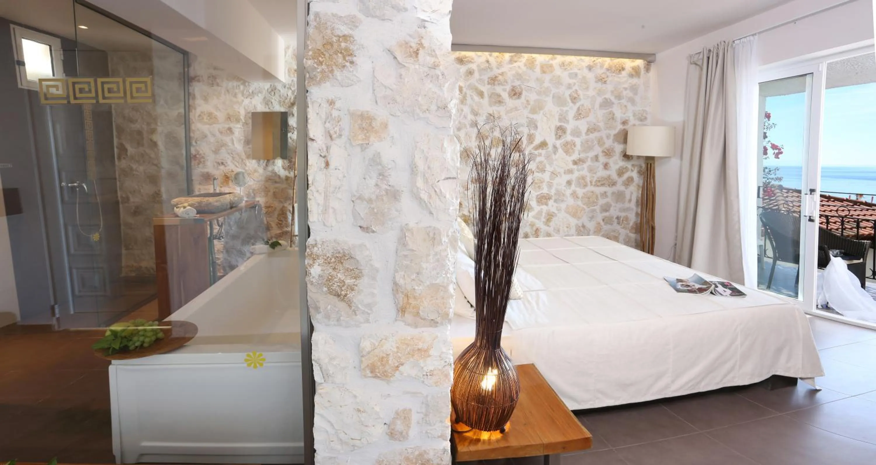 Decorative detail, Bed in Pantokrator Hotel