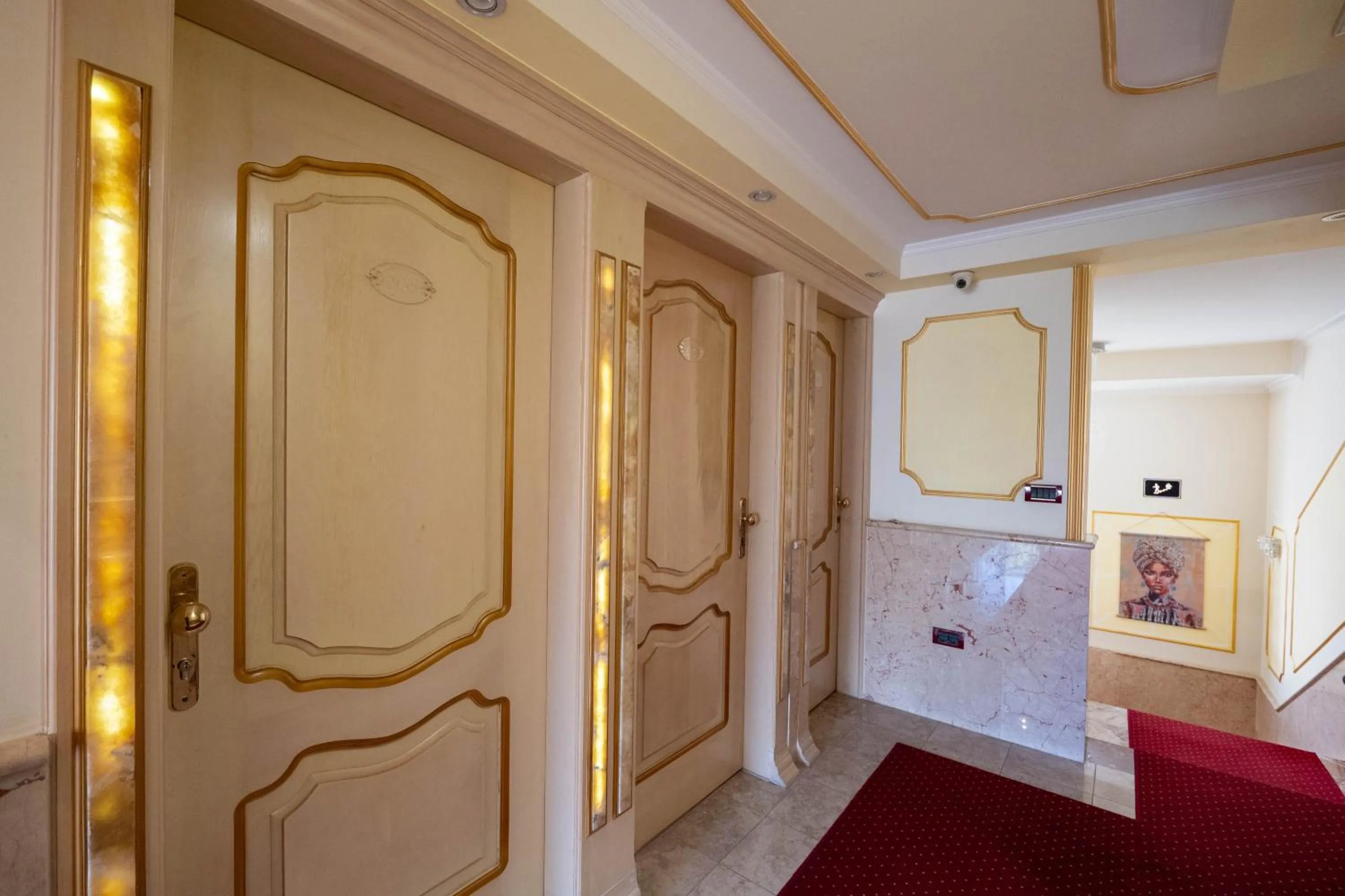 Property building, Bed in Olimpic Hotel