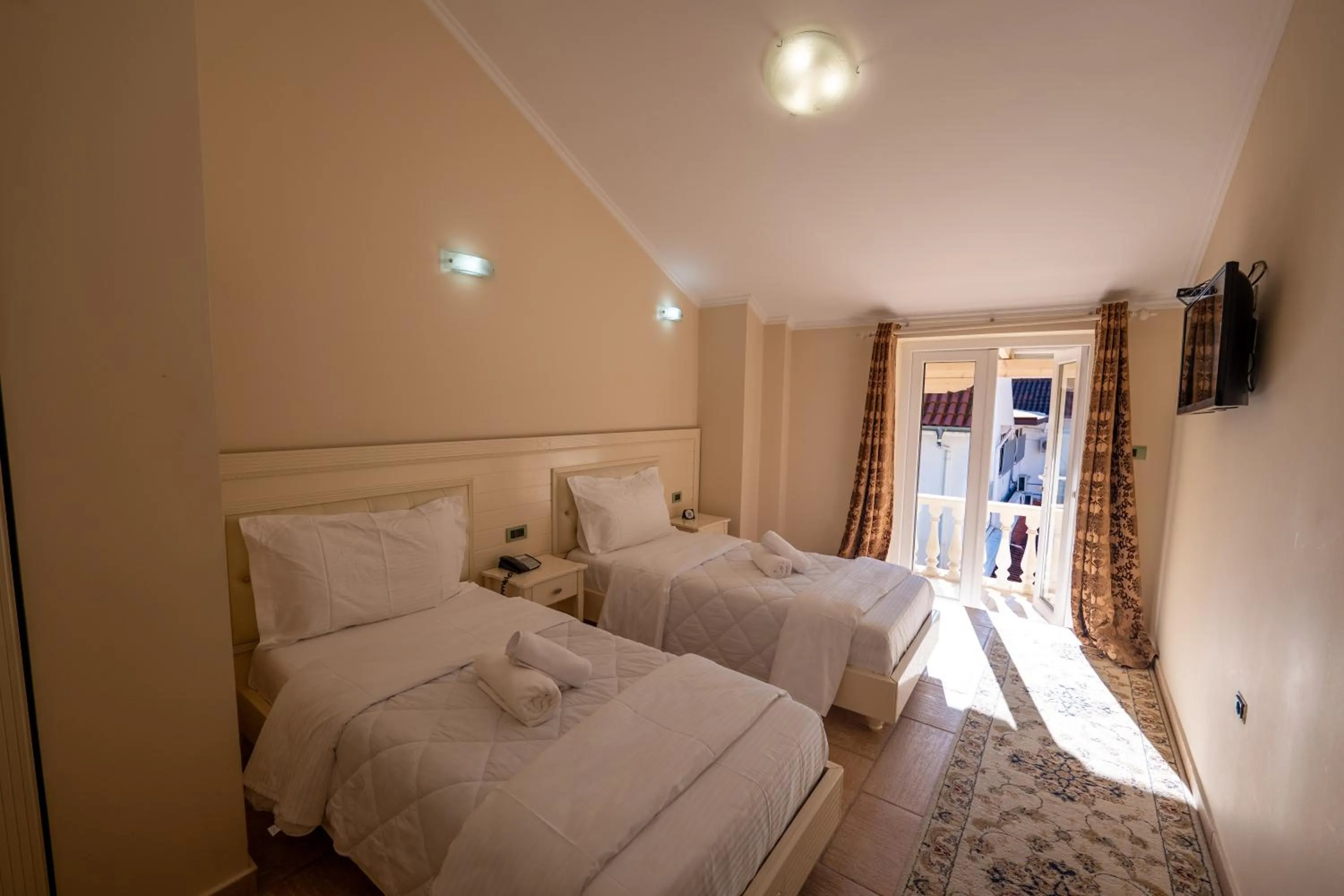 Photo of the whole room, Bed in Olimpic Hotel