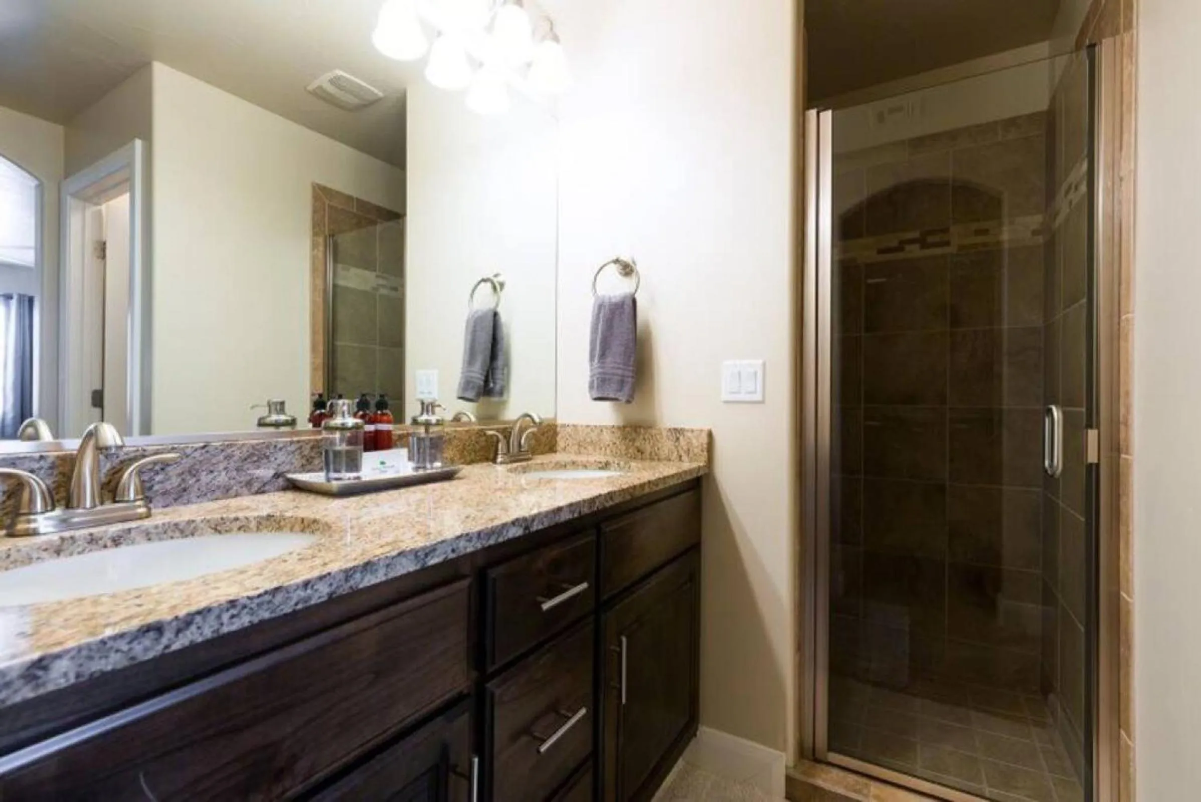 Cactus Rose Villa with 2 Pools 2 Spas Gym