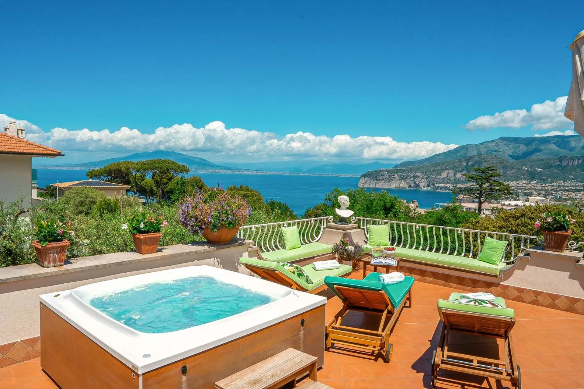 Eden Villa Eden Villa