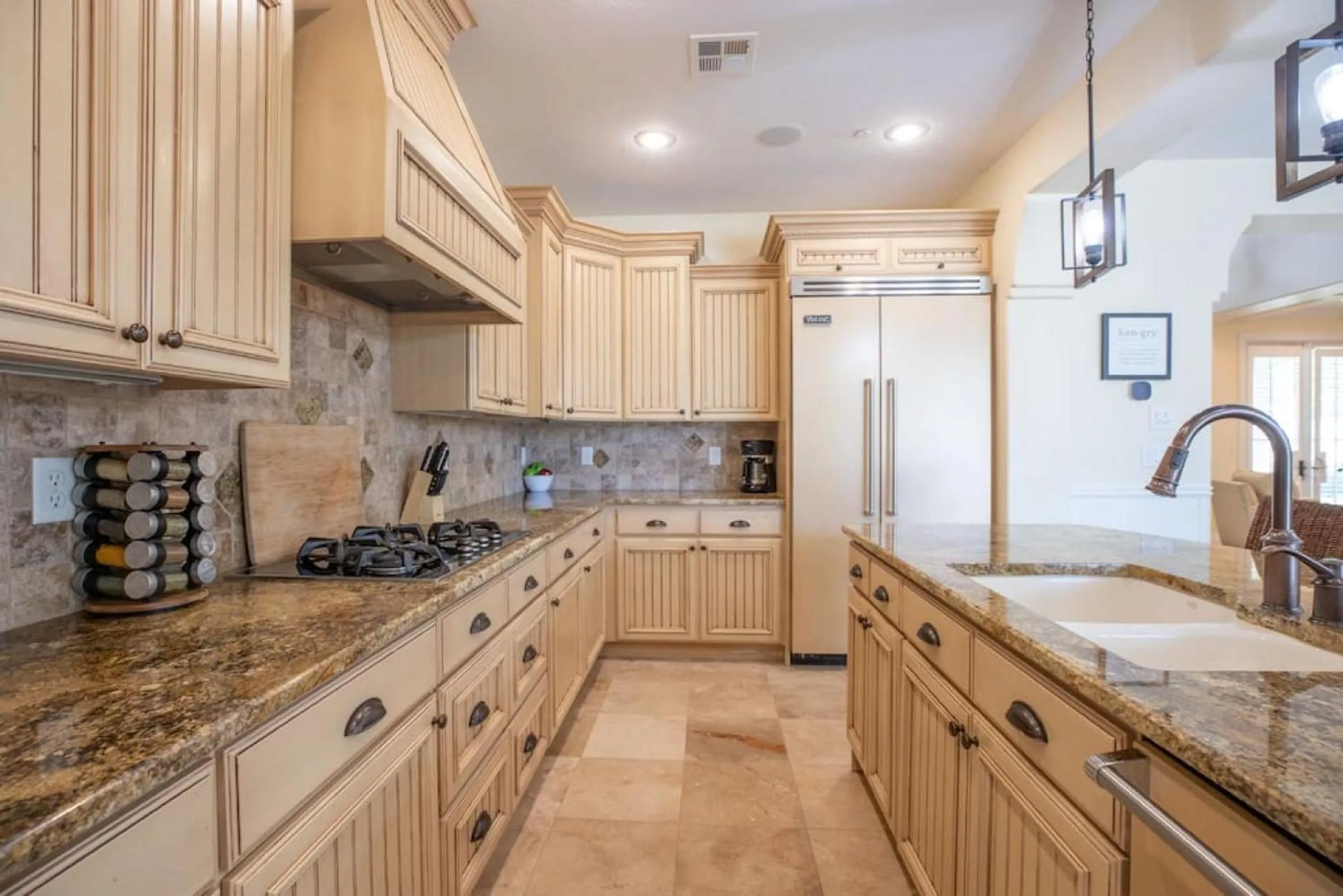 Mirabella Villa Private Pool and Outdoor Kitchen