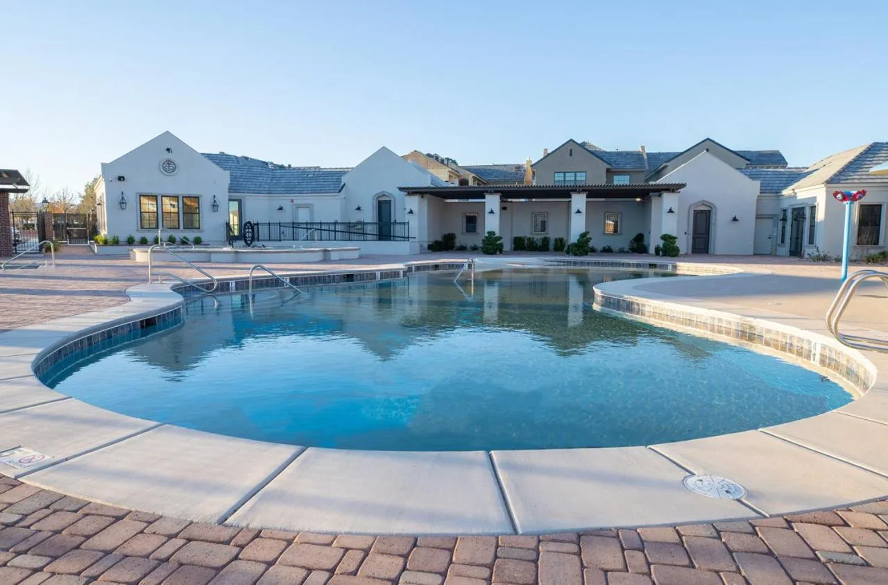 Paramount Luxury Villa with Swim Spa Sleeps 39