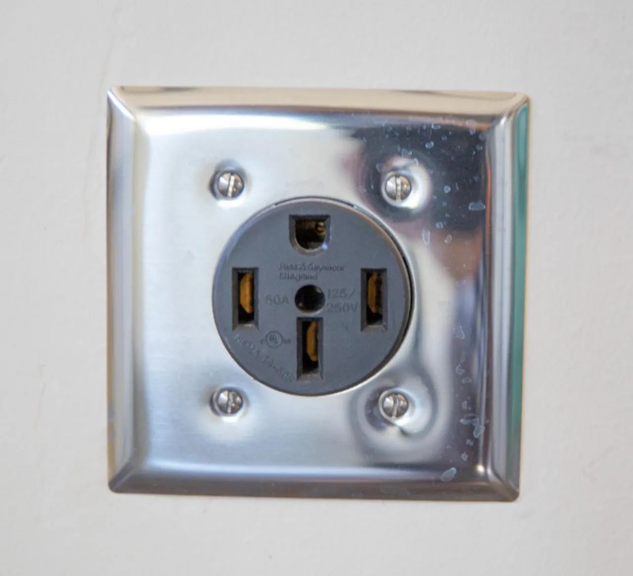 Paramount Luxury Villa with Swim Spa Sleeps 39