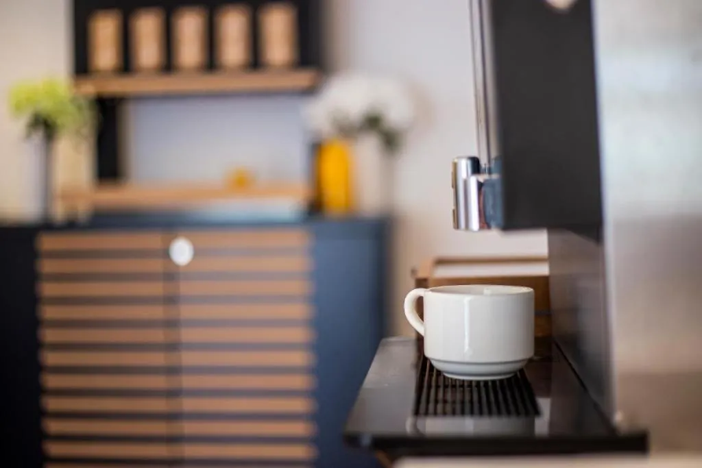 Coffee/tea facilities in Hotel Lumbarda