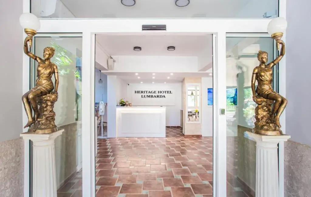 Lobby or reception in Hotel Lumbarda Lobby or reception in Hotel Lumbarda