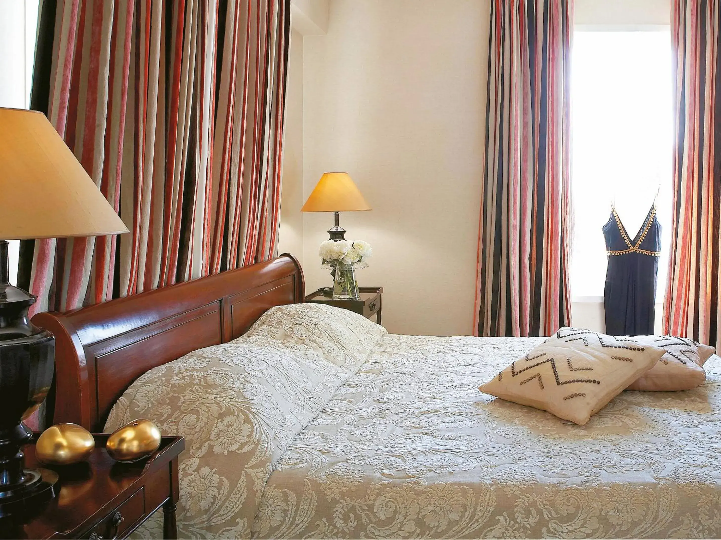 Bed in Grecotel Larissa Imperial Bed in Grecotel Larissa Imperial