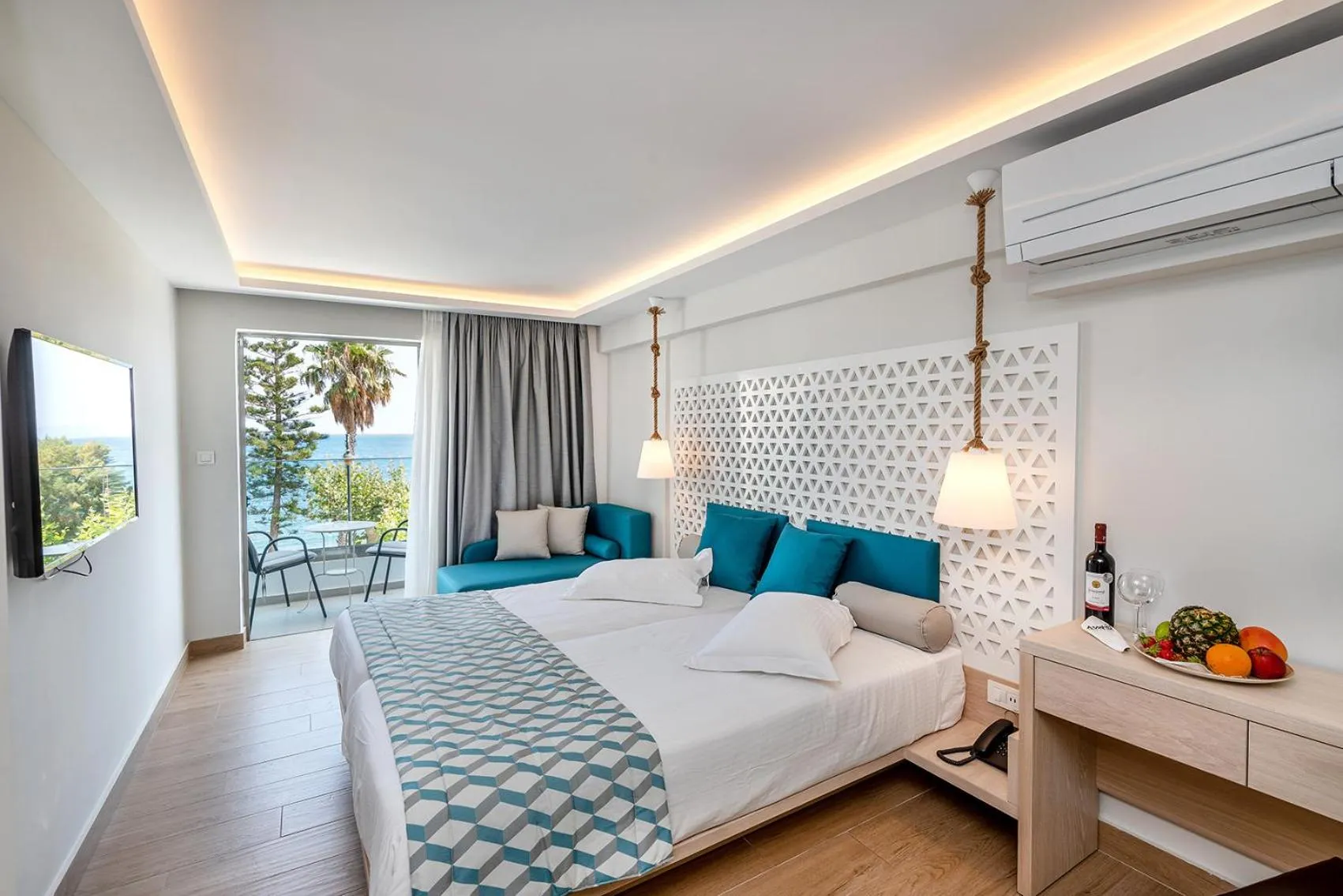 Bed in Triton Boutique Hotel