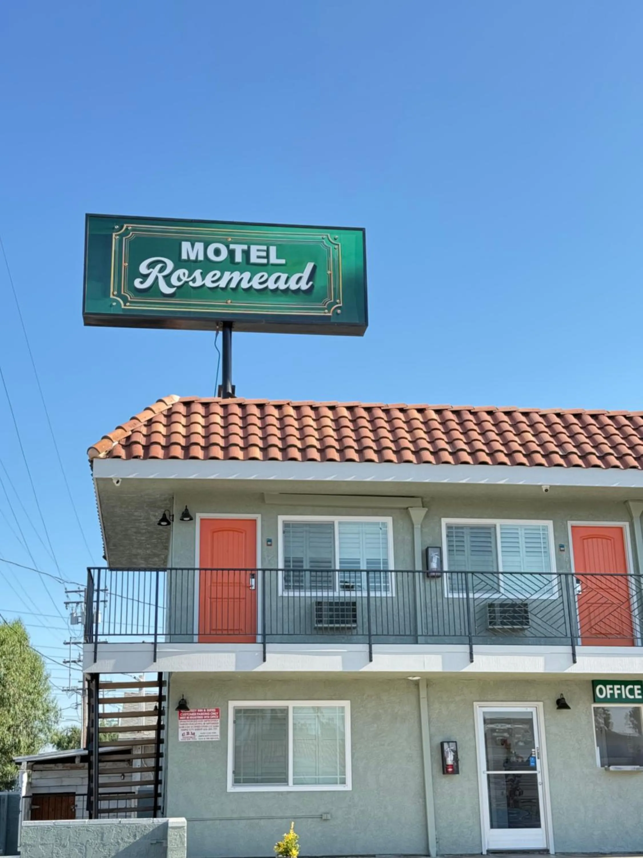 Logo/Certificate/Sign in Rosemead Motel