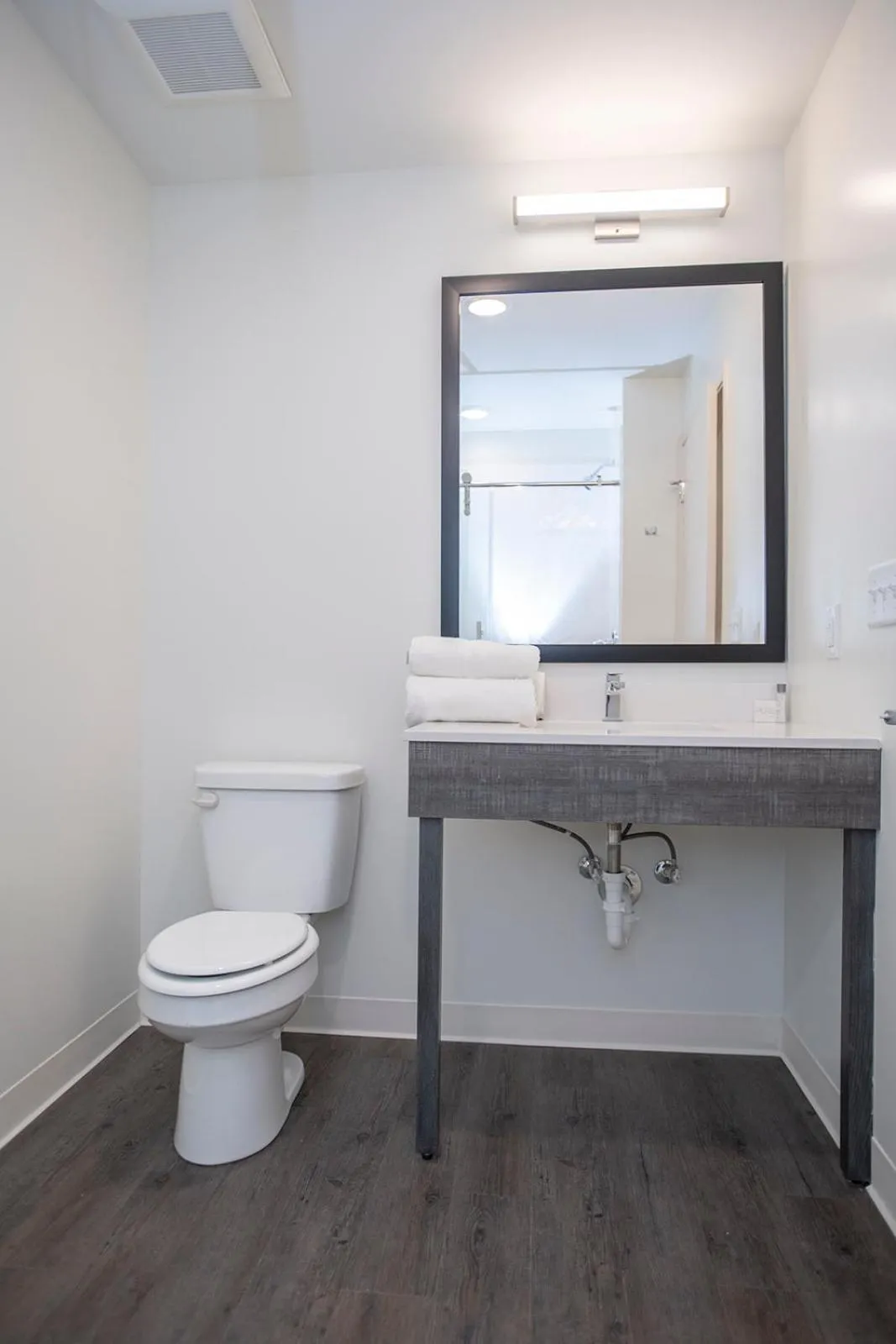 Bathroom in THE NEST