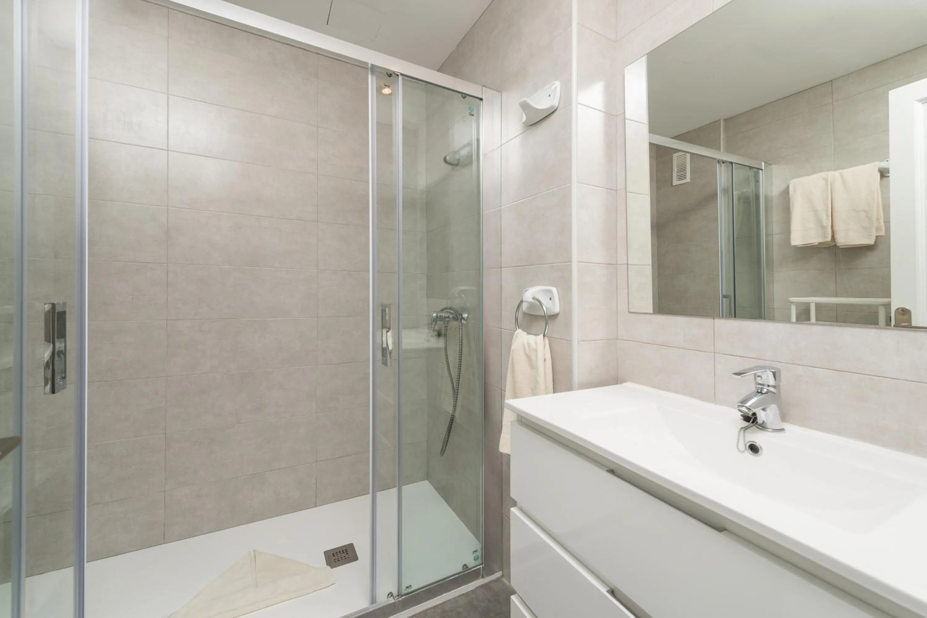 Shower in NEW! Sun of the *Beach*4 Holiday* home in Mallorca