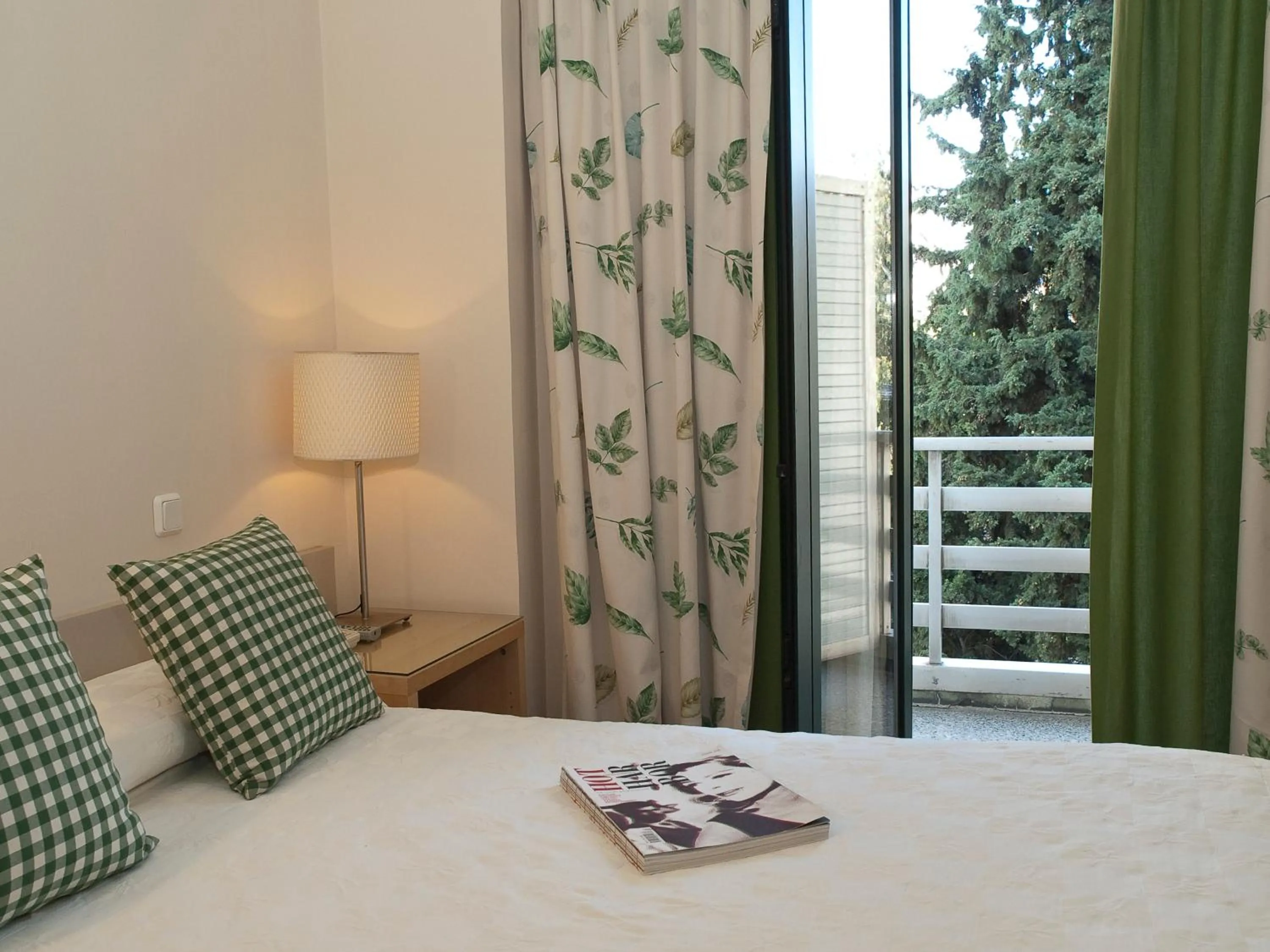 Bed in The Park Hotel Piraeus