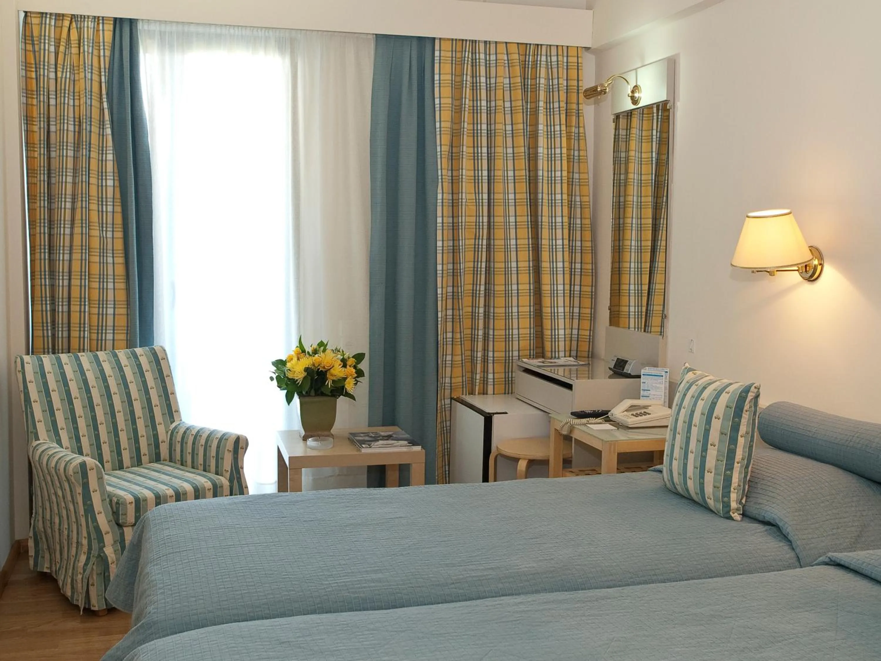 Bed in The Park Hotel Piraeus