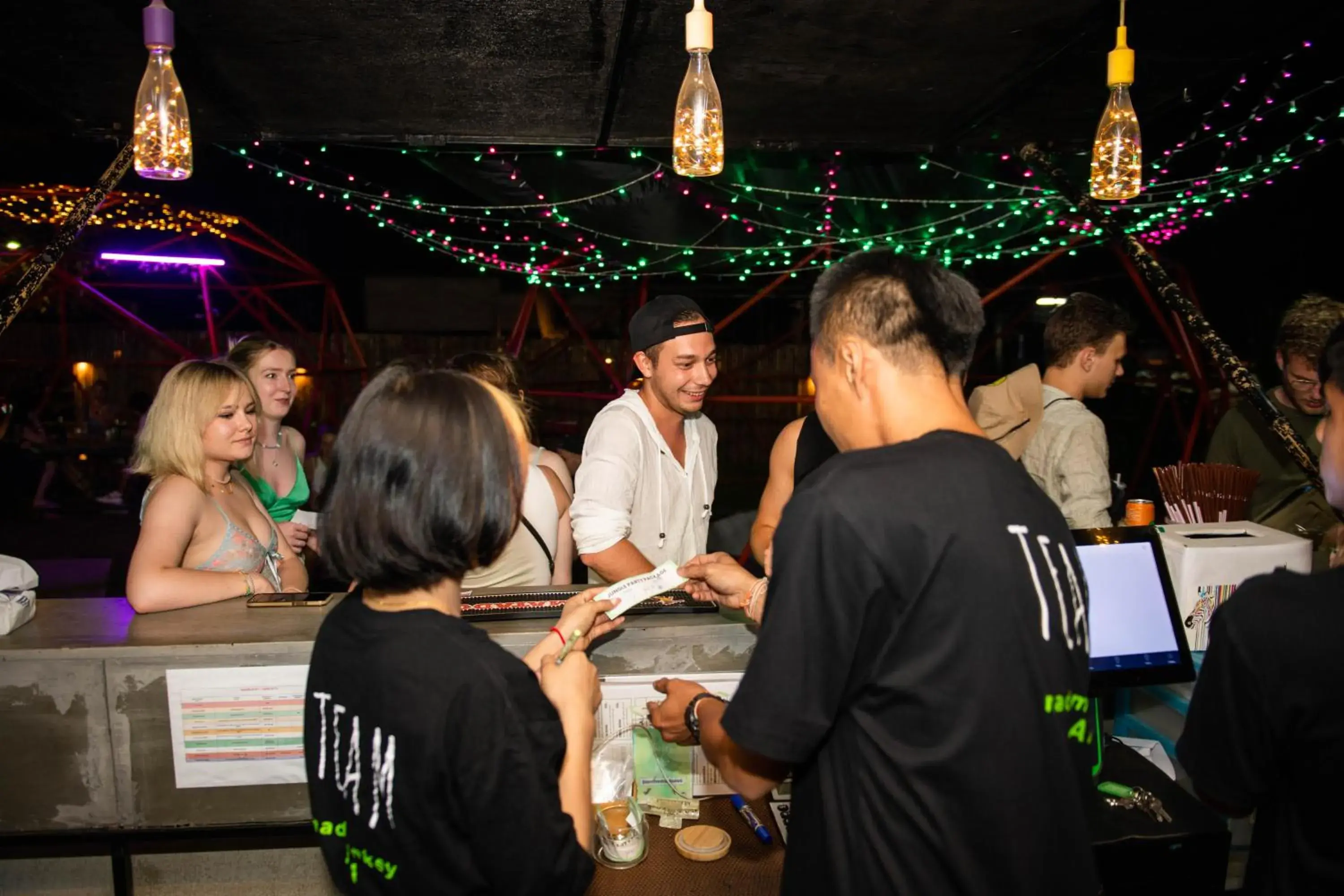 Lounge or bar in Mad Monkey Pai Lounge or bar in Mad Monkey Pai