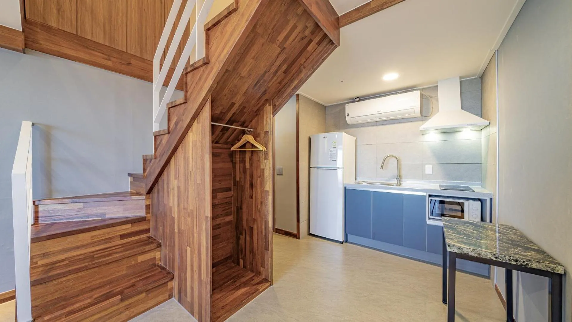 Kitchen or kitchenette in Hotel C Resort