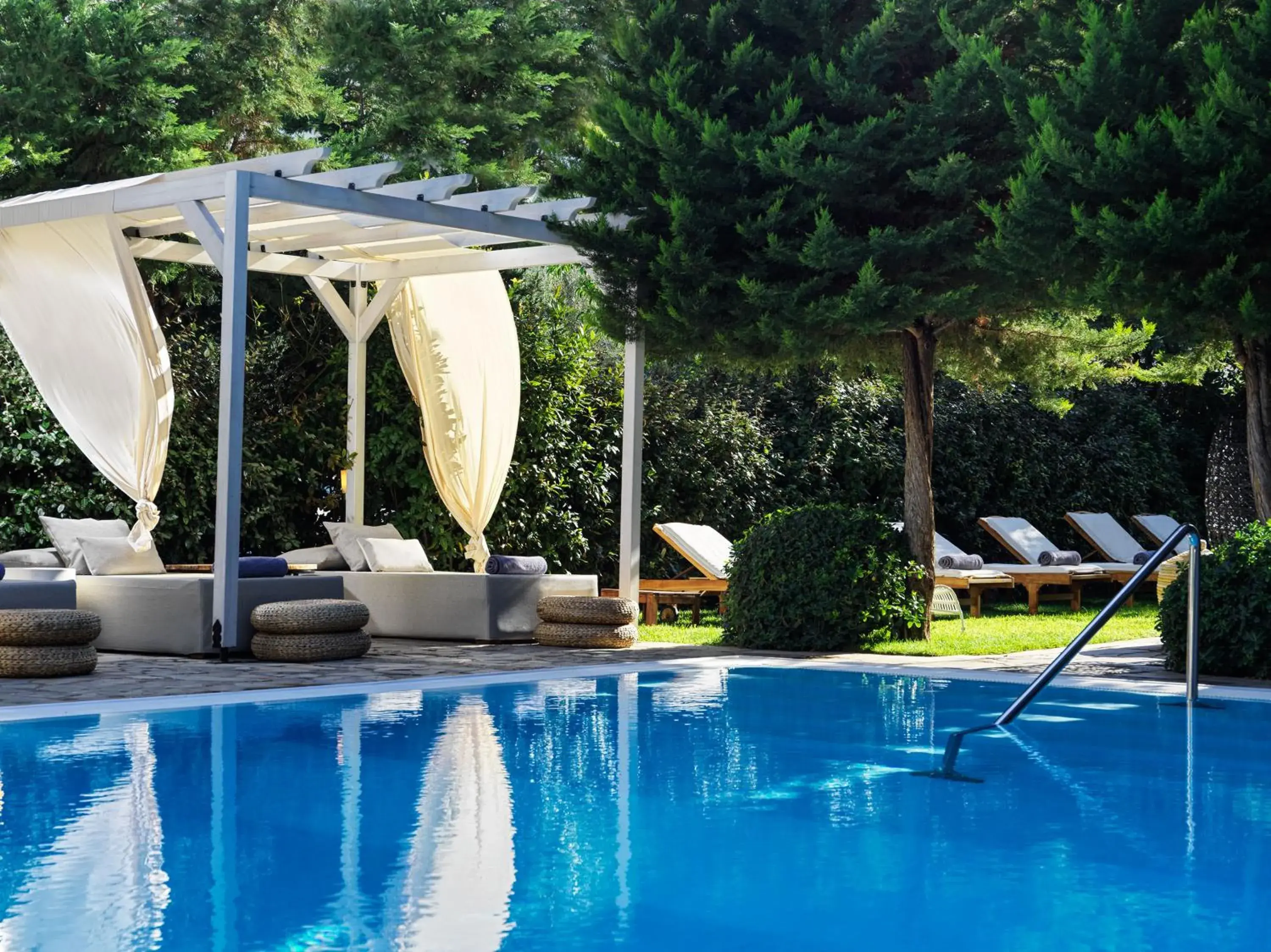 Property building in Sea View Cityscape Hotel Property building in Sea View Cityscape Hotel