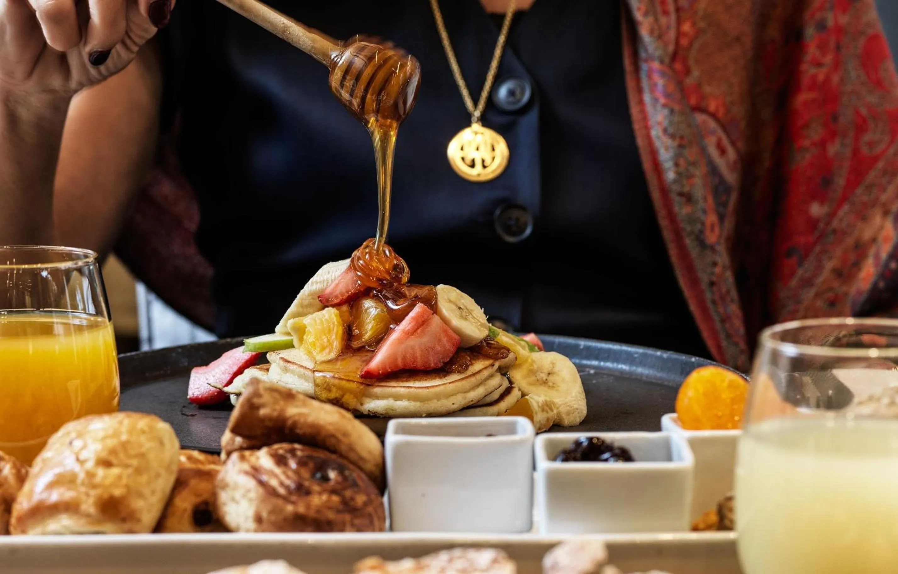 Food in Sea View Cityscape Hotel