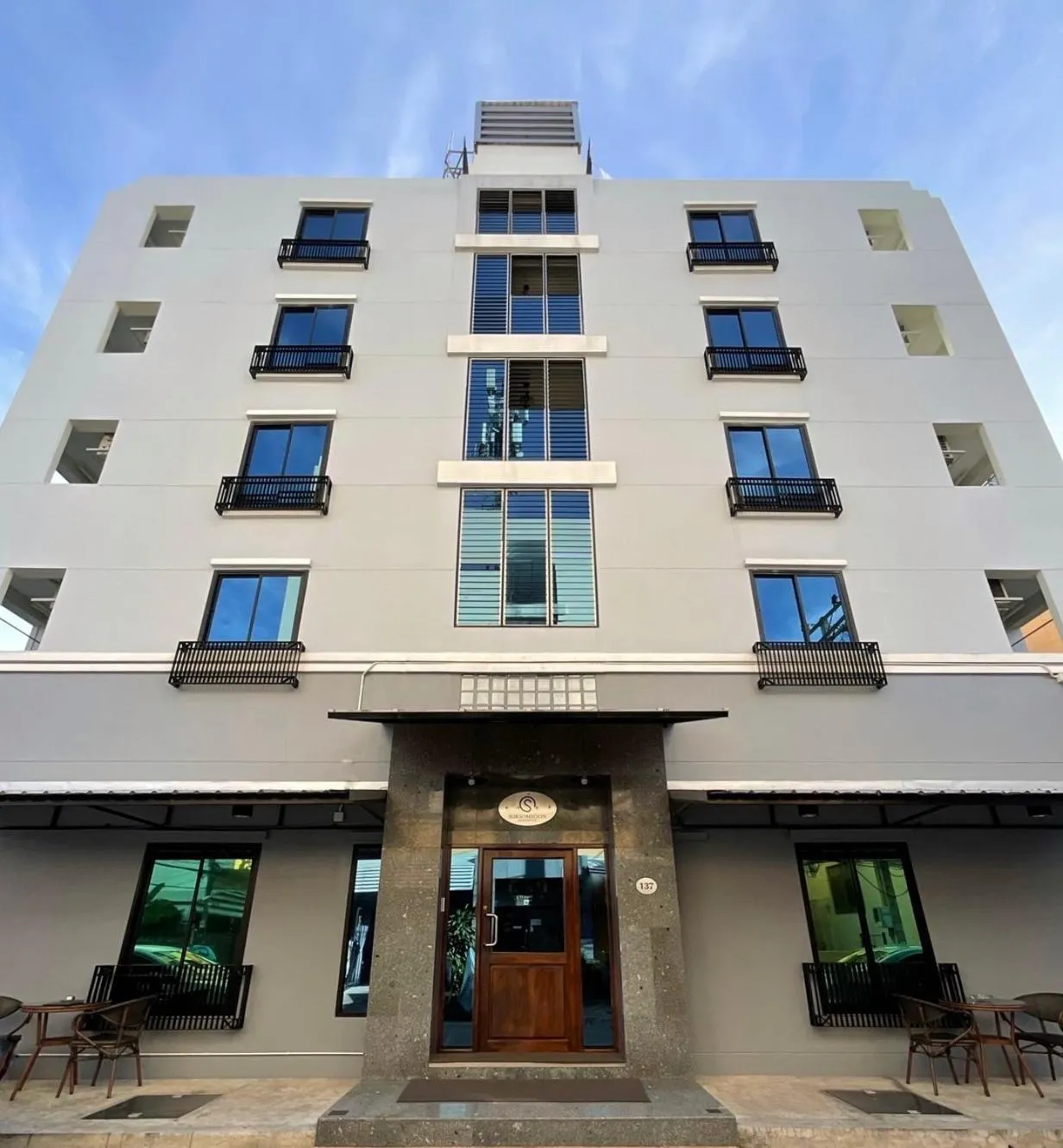 Property building in Suksomboon Residence