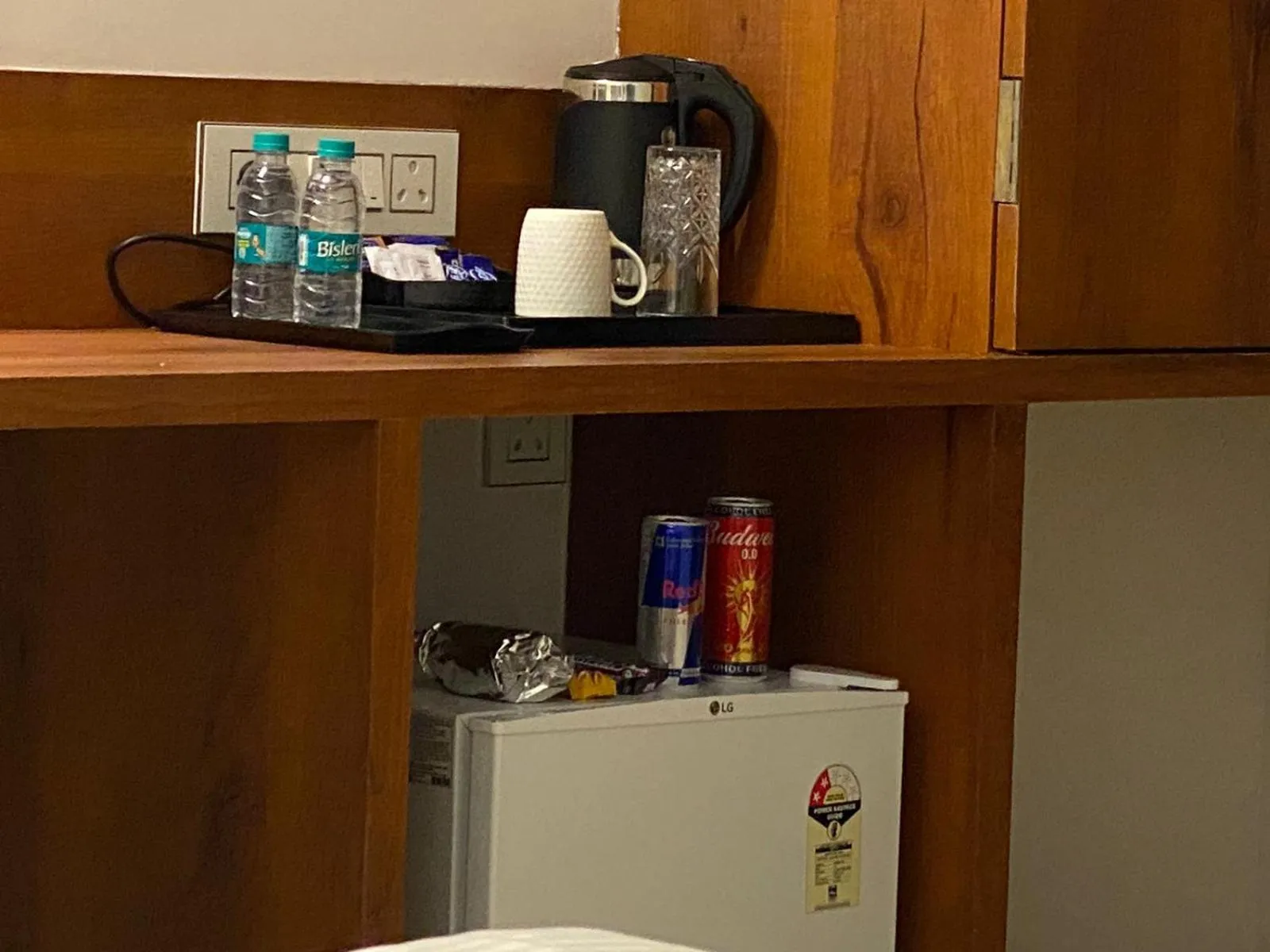 Coffee/tea facilities in The Urban Hive Hotel