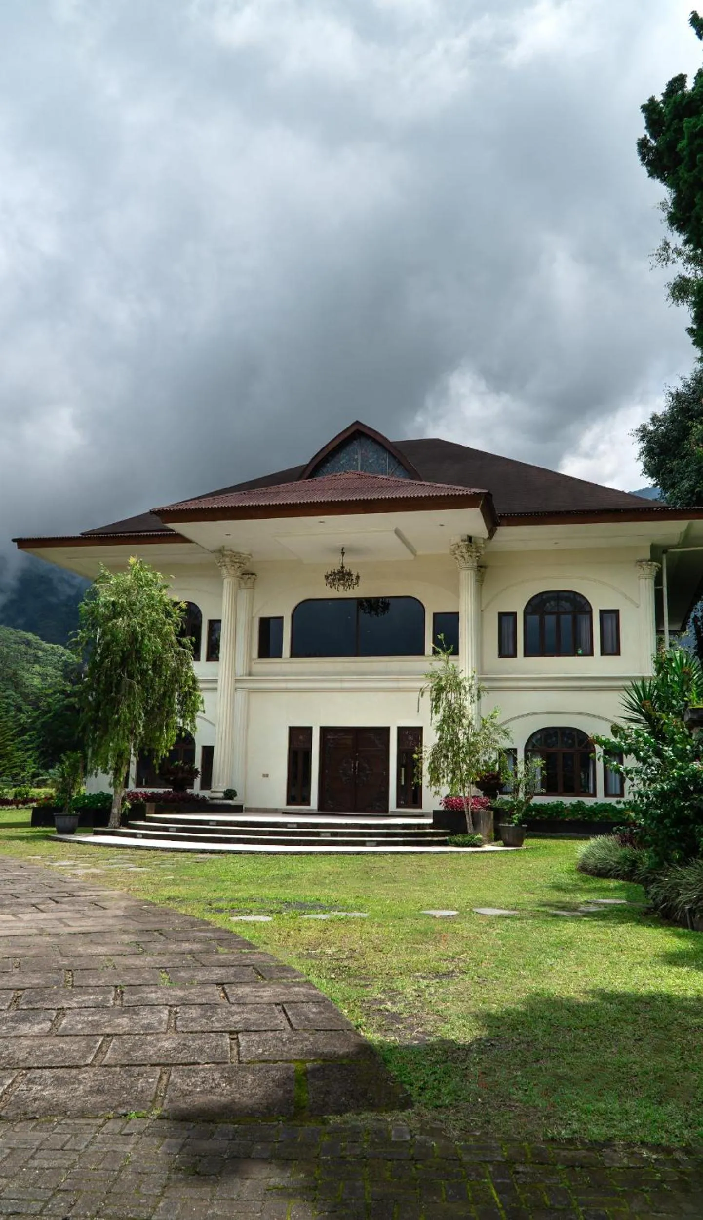 Golden Goose Villas