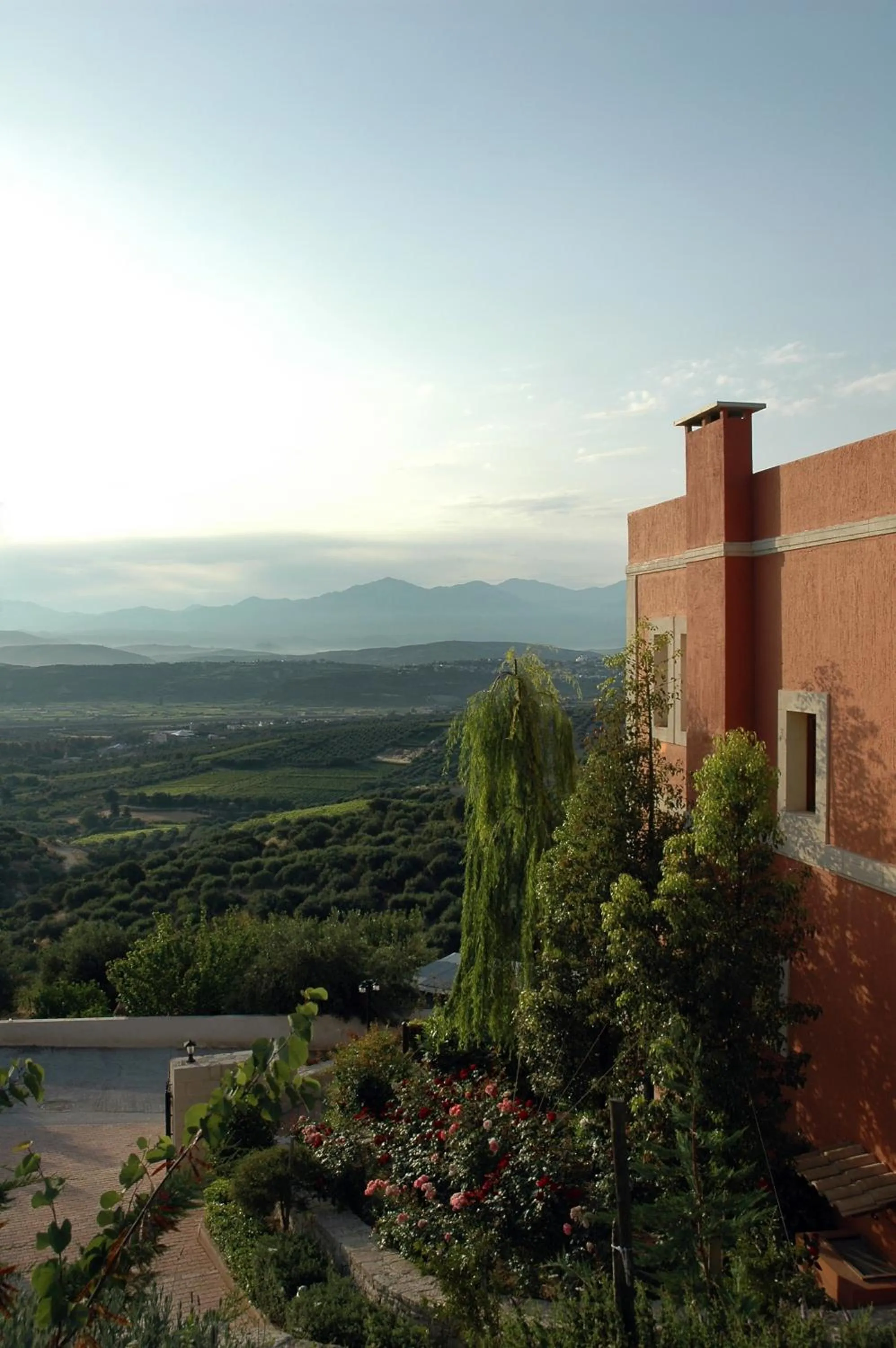 Property building in Katalagari Country Suites