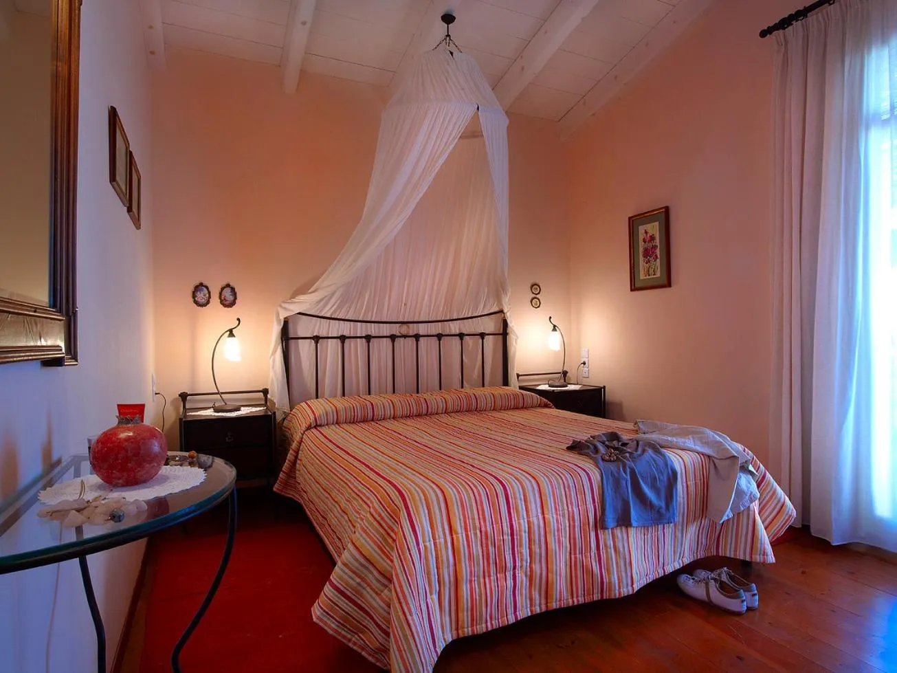 Bedroom, Bed in Katalagari Country Suites