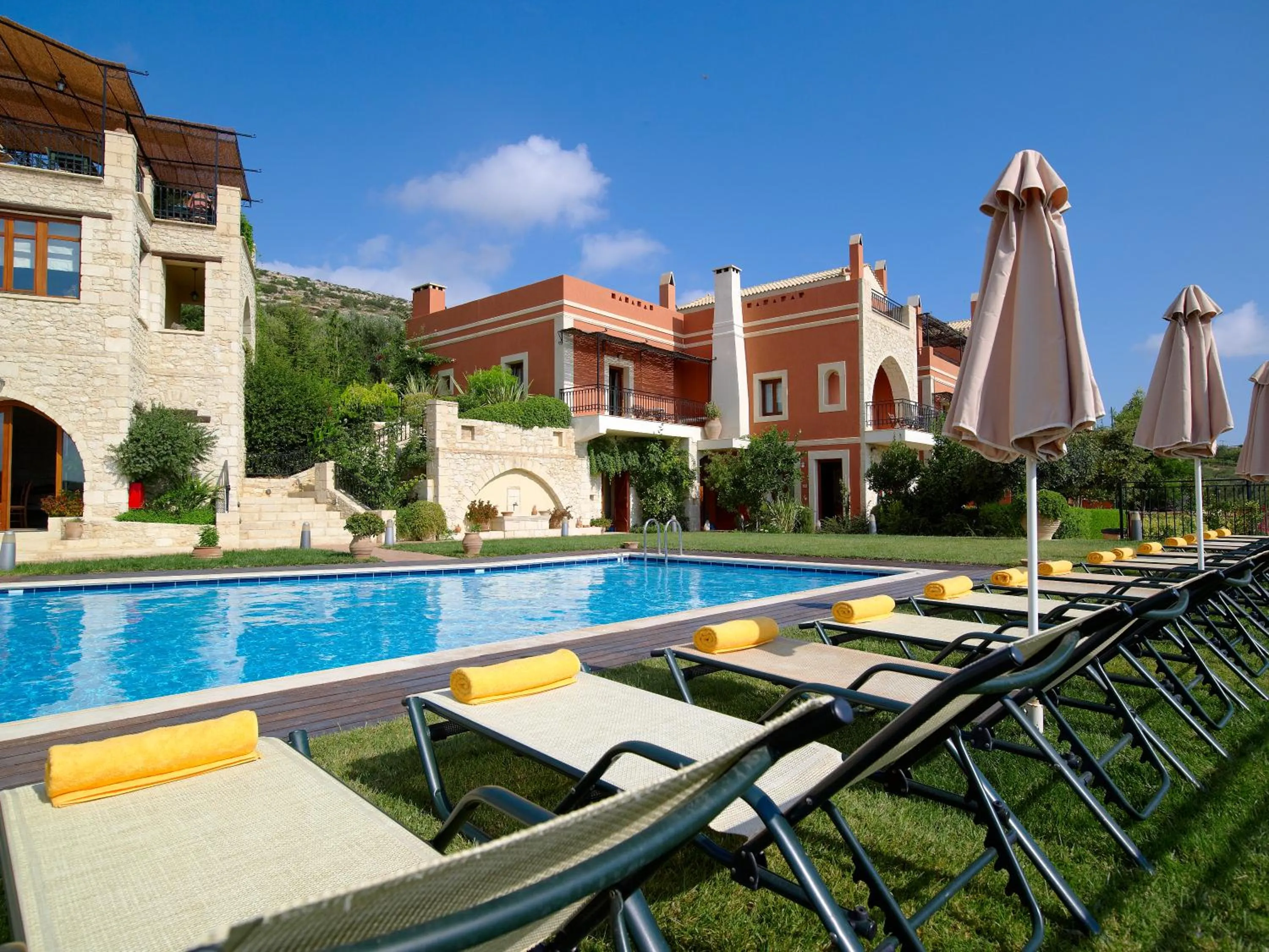 Katalagari Country Suites