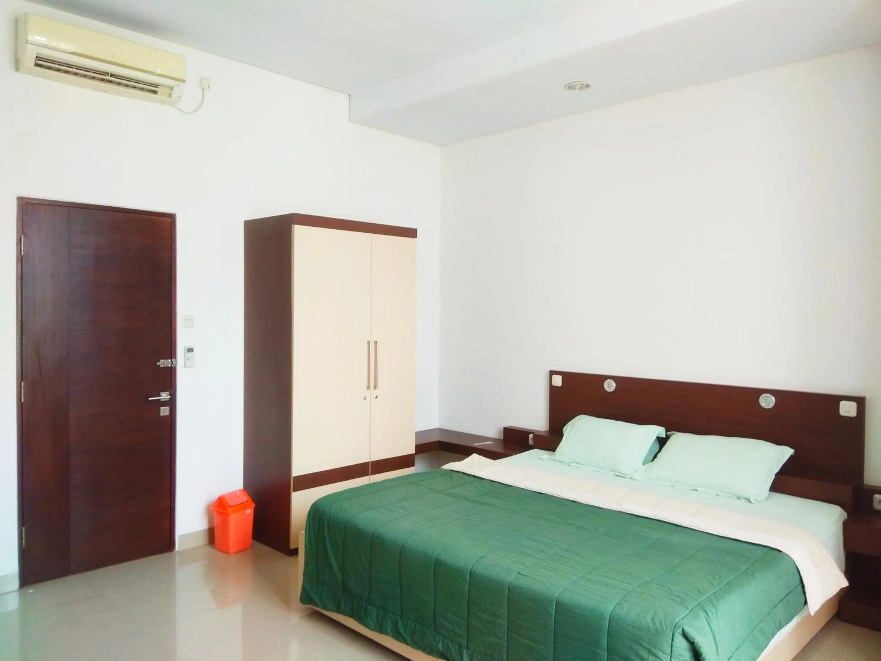 Bedroom, Bed in Omah Dixy Family Homestay by FH Stay